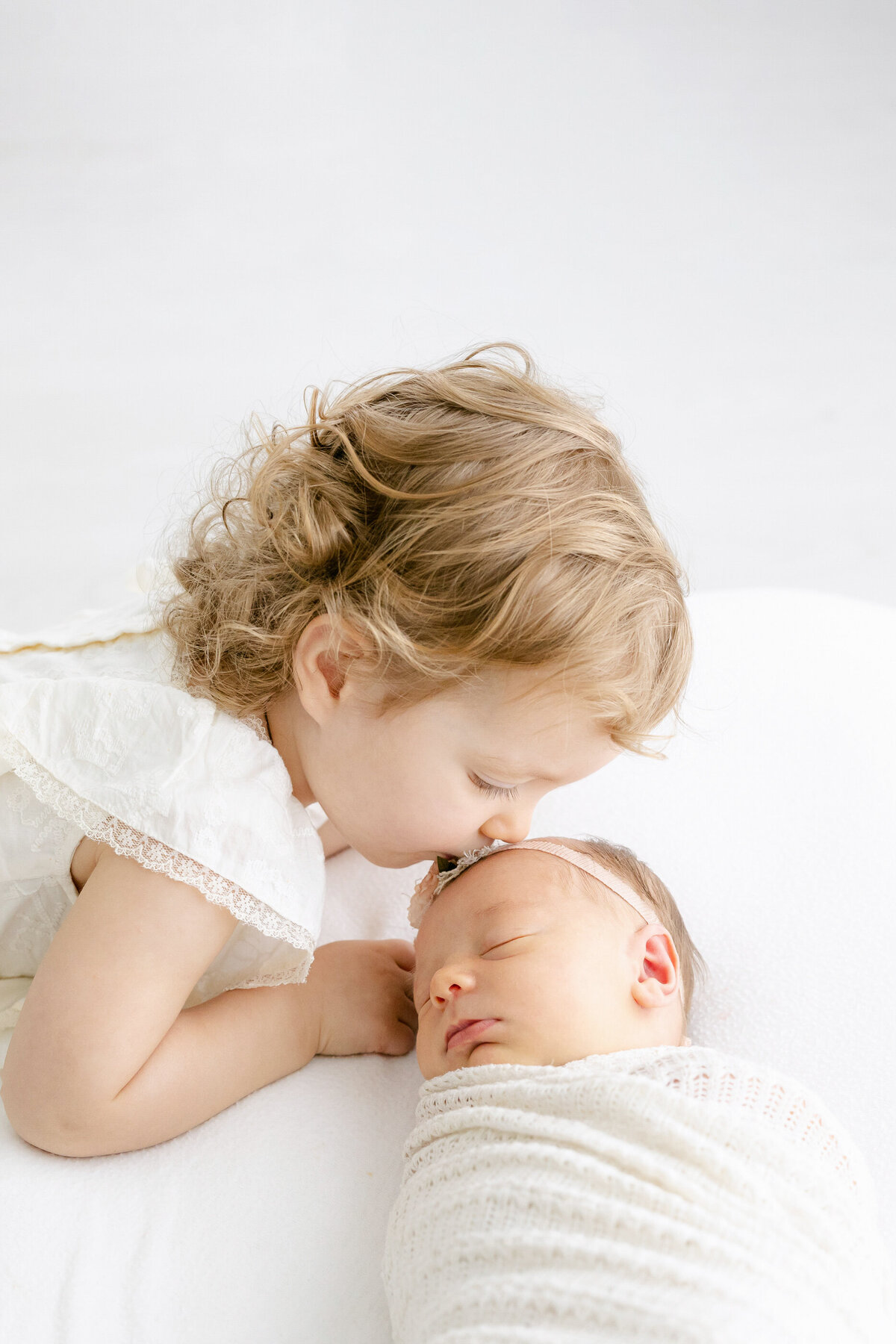 Houston-Newborn-Photographer-Studio-15