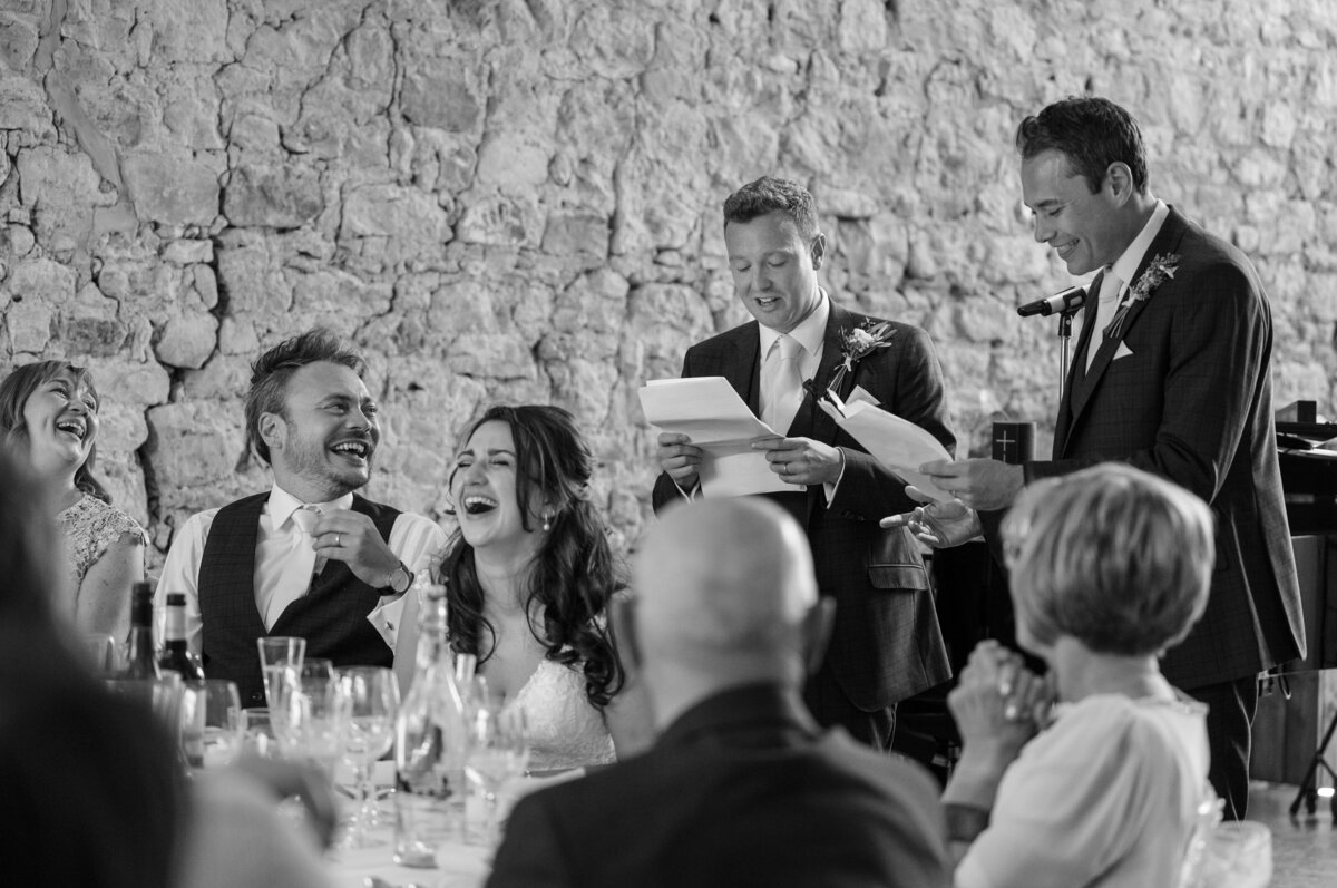 Notley-Abbey-wedding-photography-1101-2