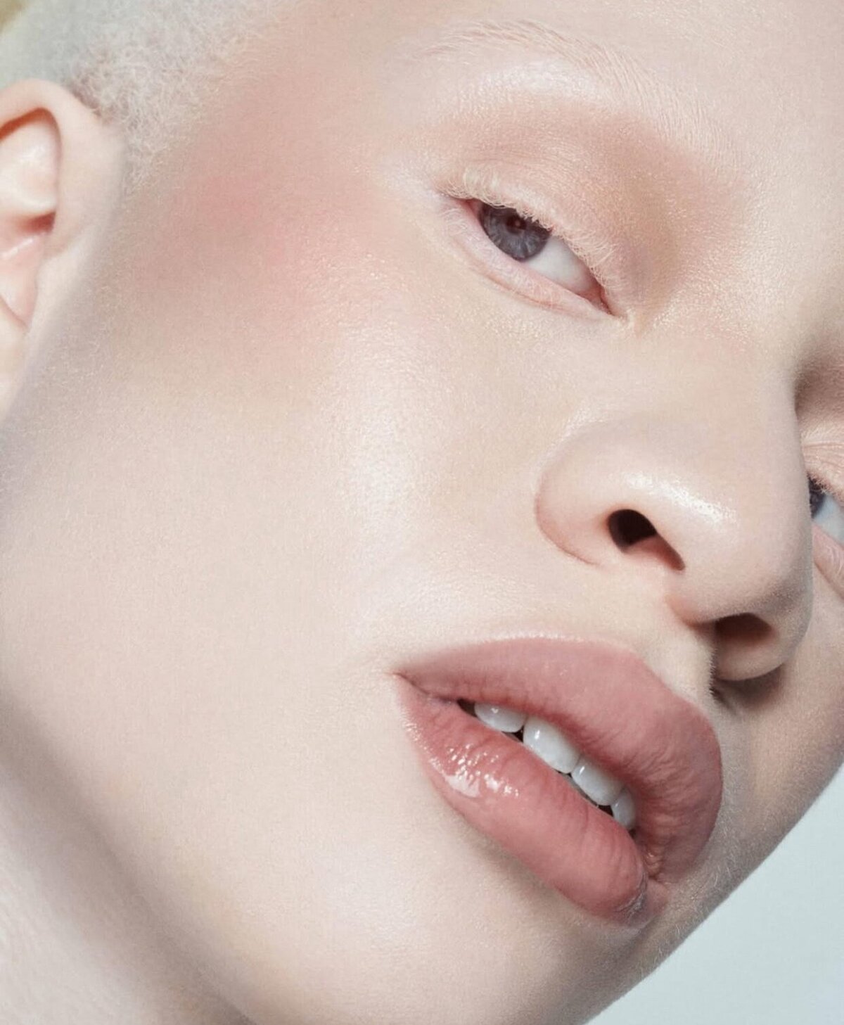Facetune_12-10-2024-14-10-06