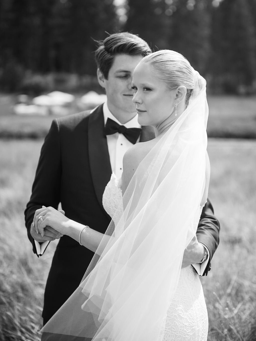 black-and-white-wedding-photo