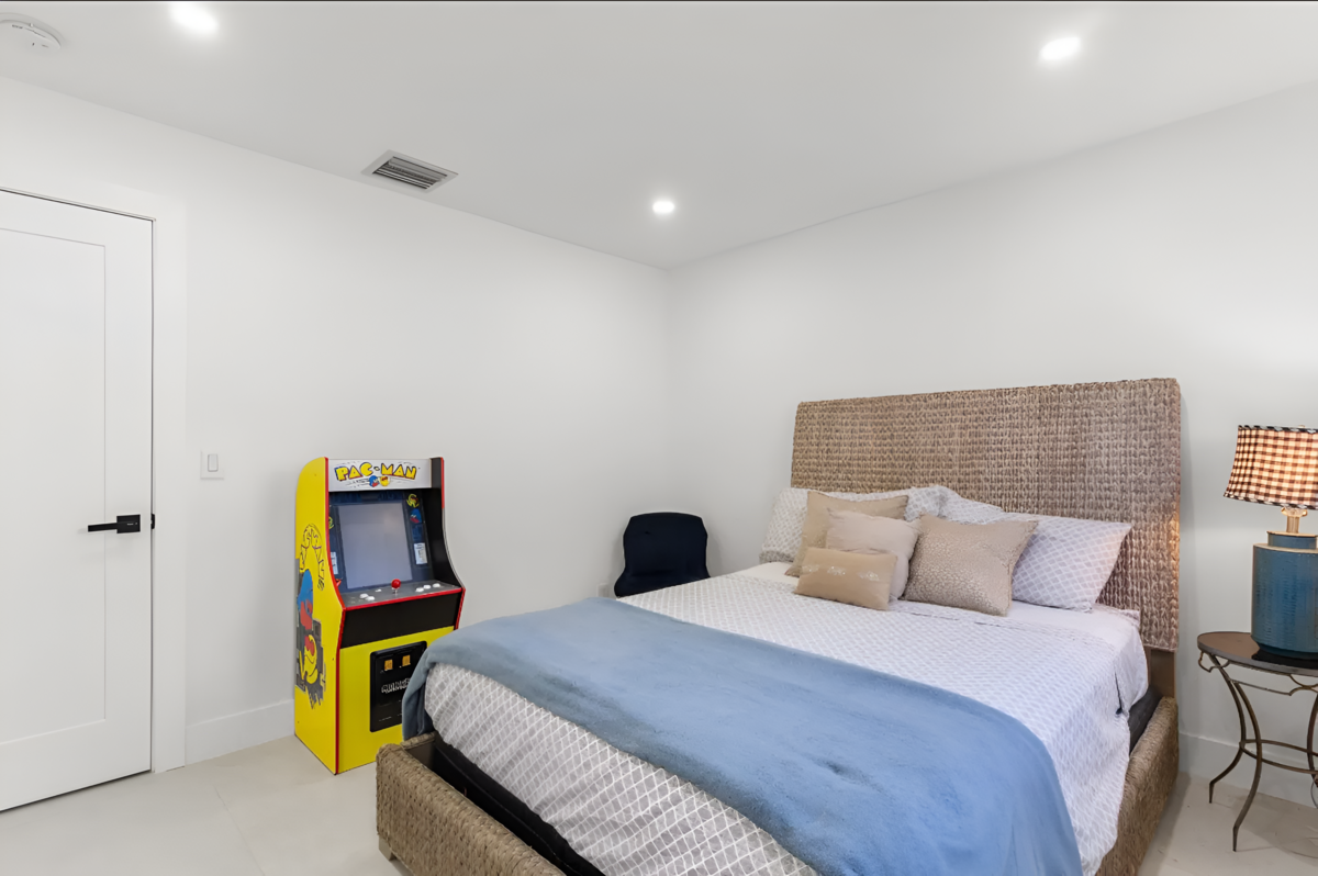Bedroom 3 (1)