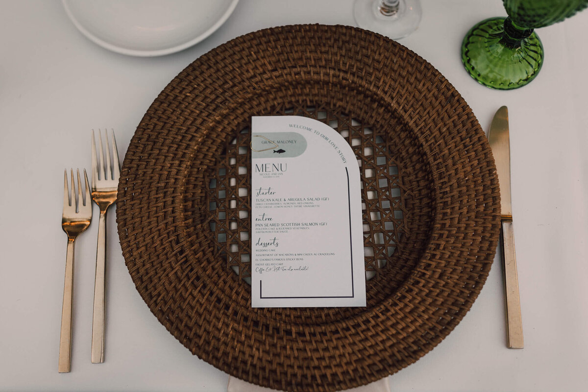 Earthy wedding reception details
