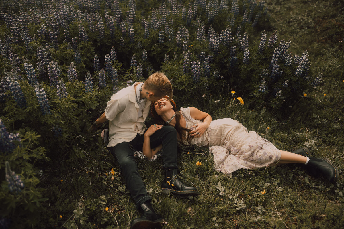 engagement photo of couple