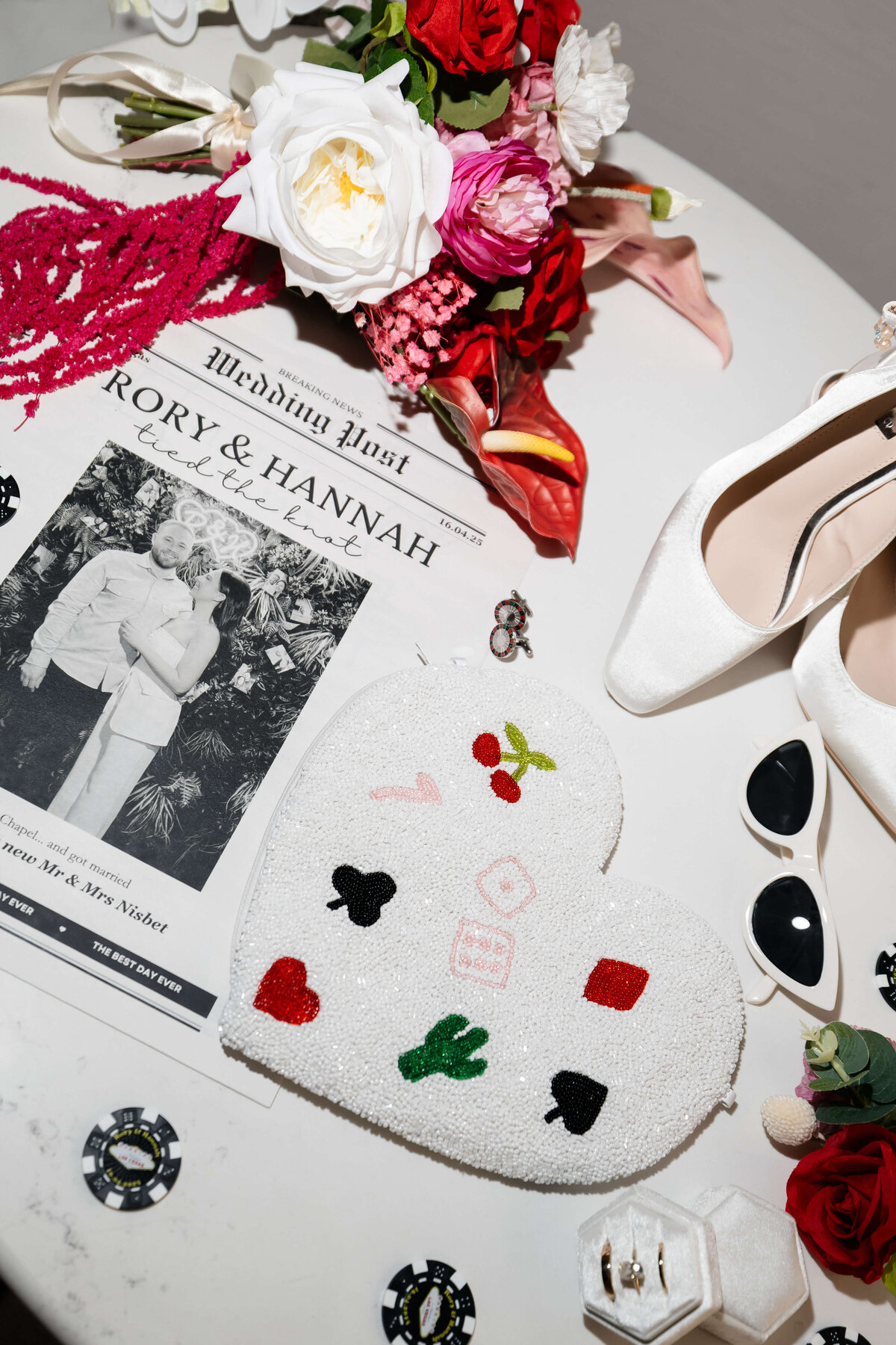 2riskyexposure_hannah-rory_las-vegas-elopement-photography