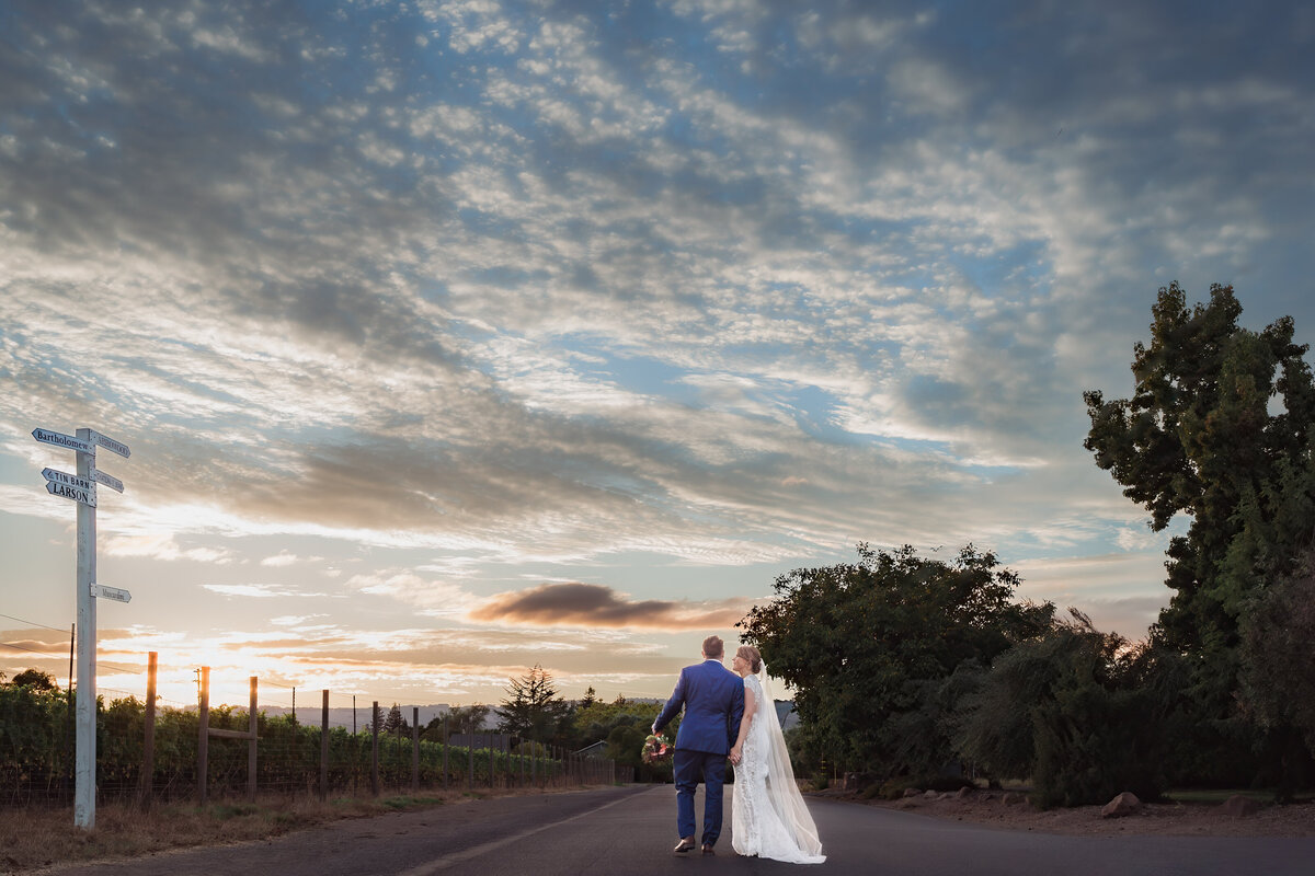 sonoma-wedding-sunset