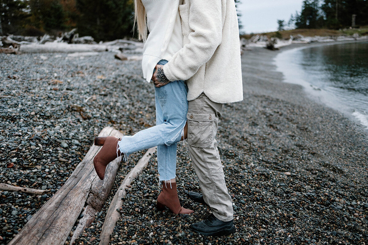 Ashlynn Shelby Photography _ Deception Pass Engagement Shoot-13