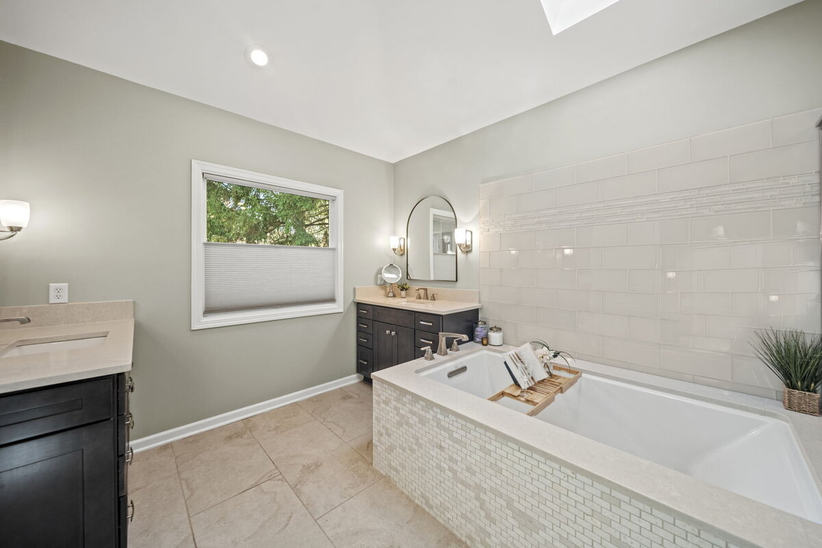 41-web-or-mls-A7402246