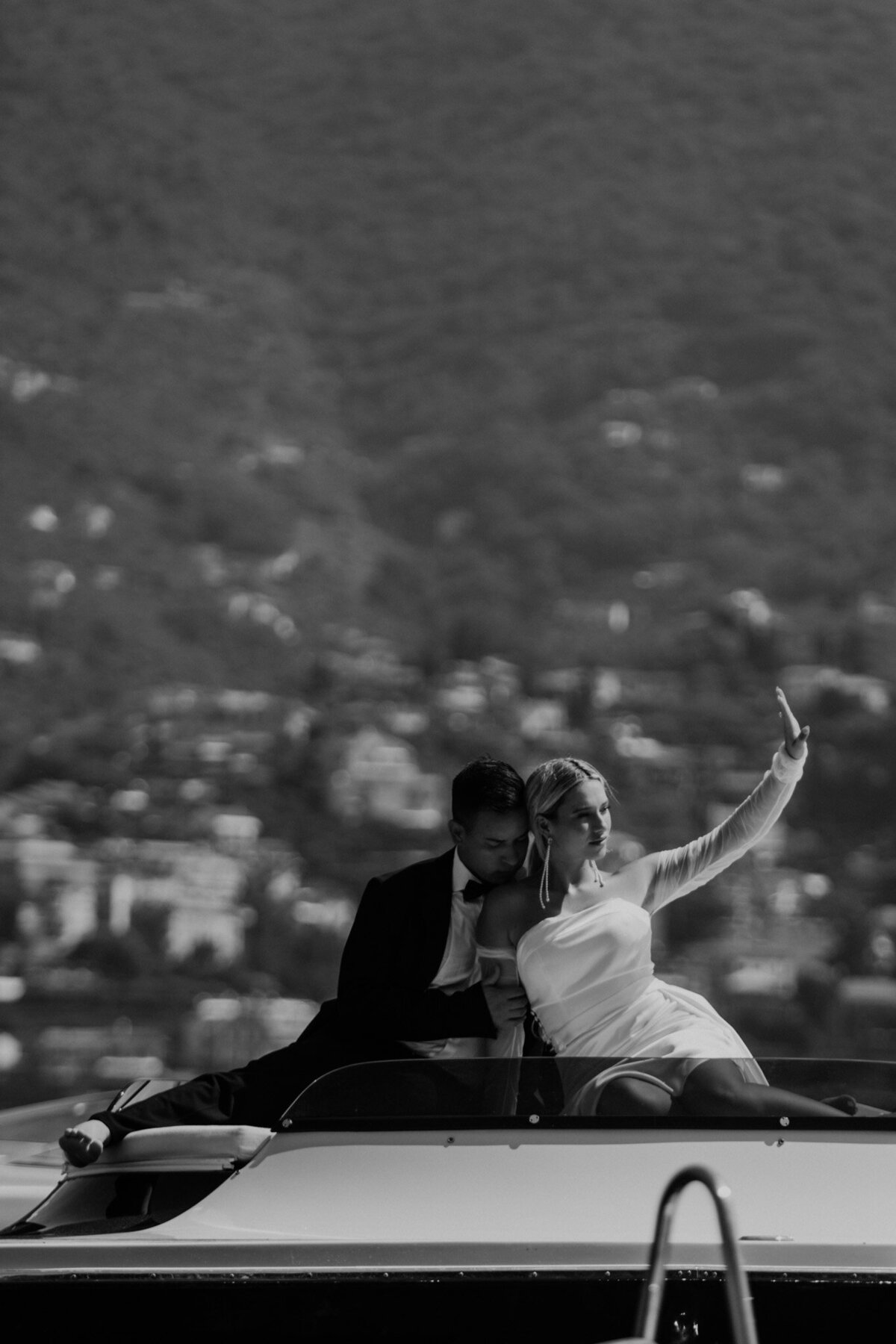 Destination elopement photographer and planner.  Specializing in all inclusive elopement packages. 
