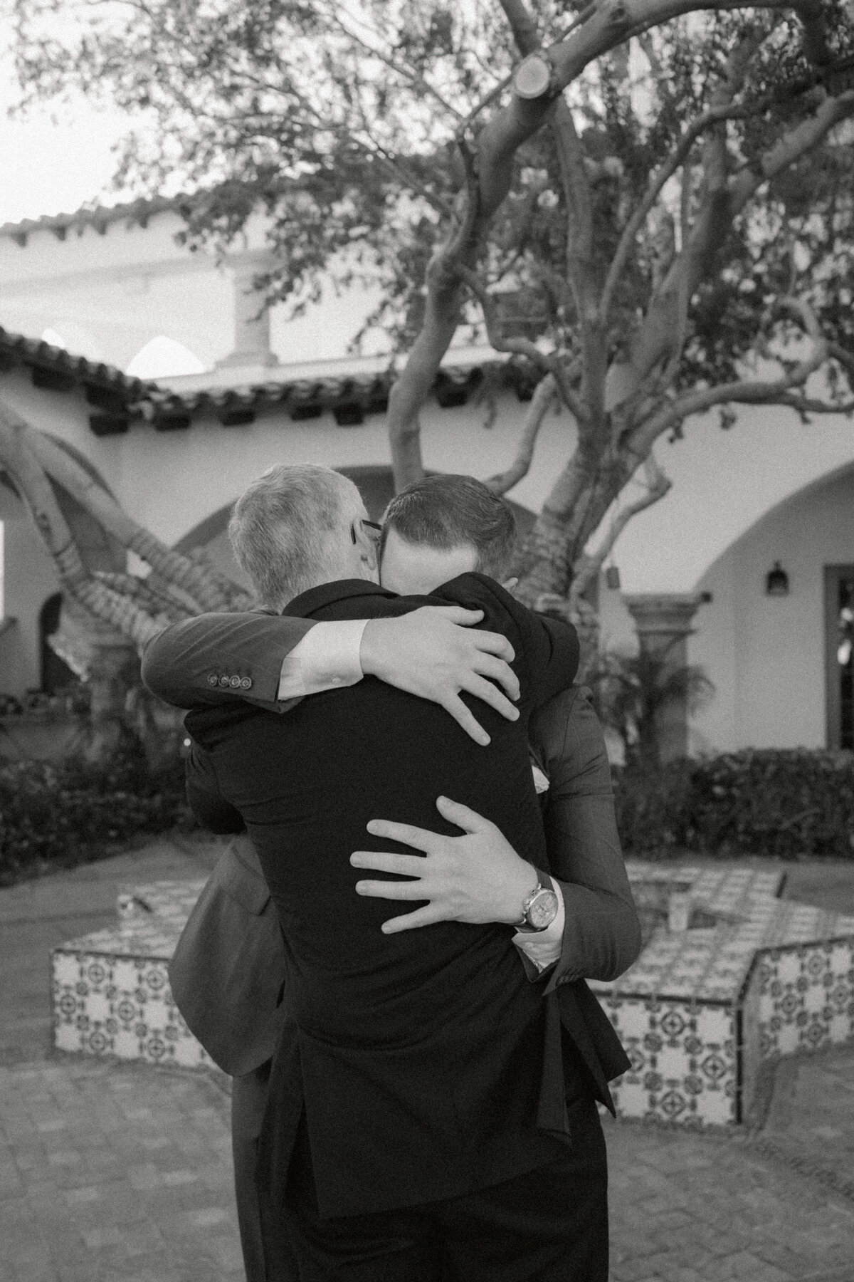 Sarah & Steven Wedding Sneak Peeks-54