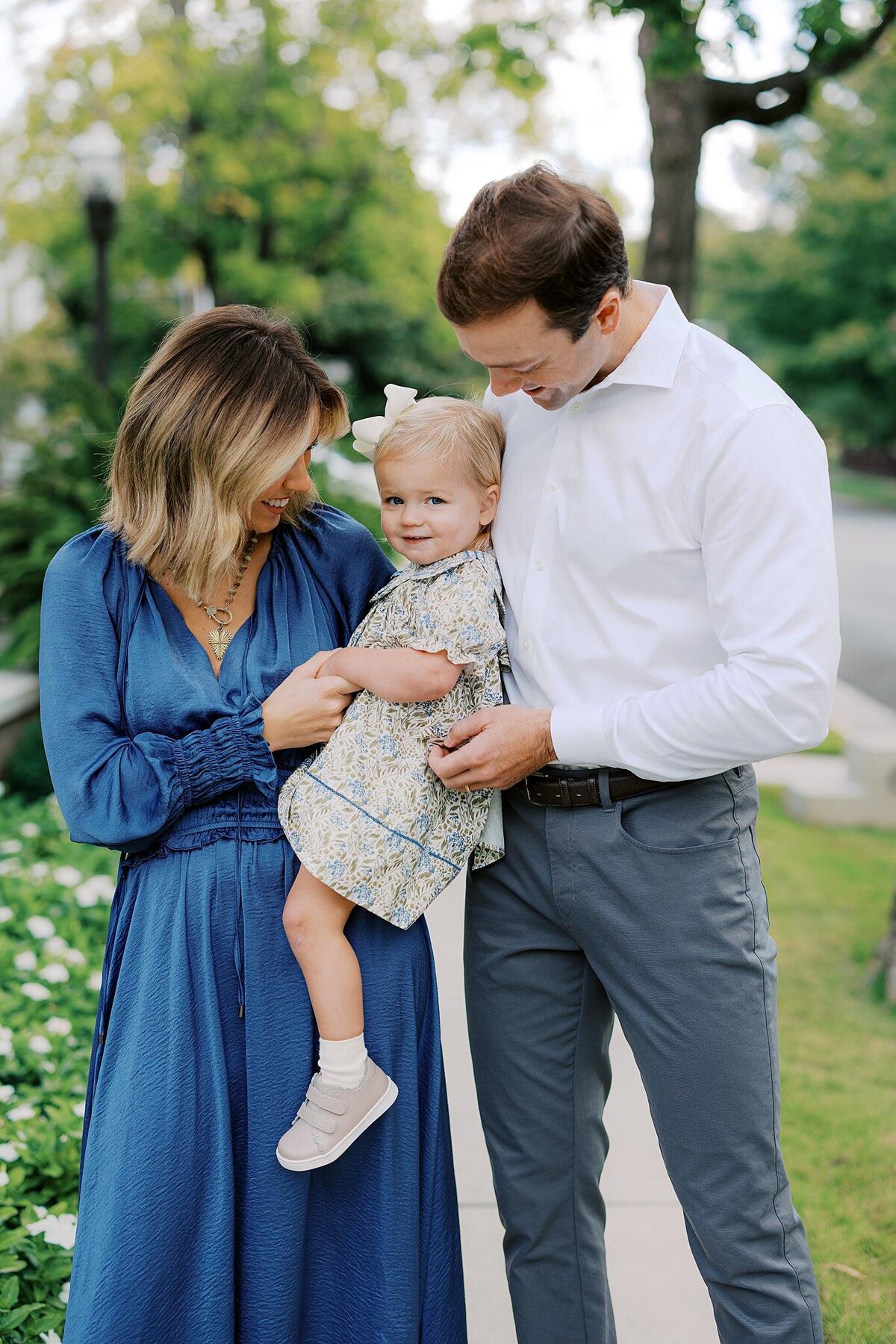 DowntownHuntsvilleFamilyPhotoSessionMadisonMartinPhotography_0002
