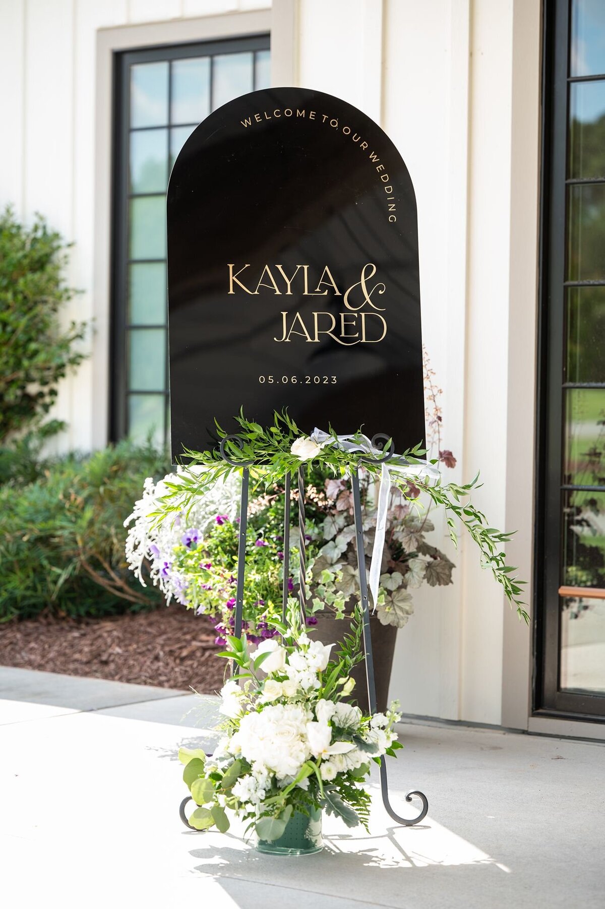Wedding-at-Board-and-Batten-Lexington-North-Carolina-0316