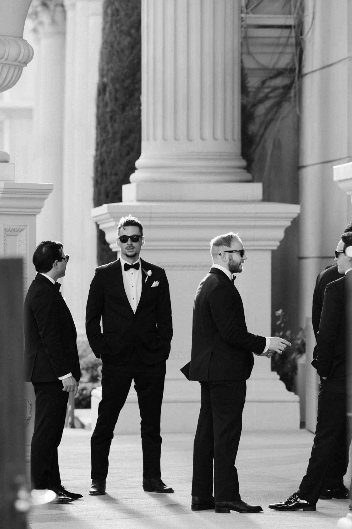 44riskyexposure_samantha-rydge_las-vegas-elopement-photography