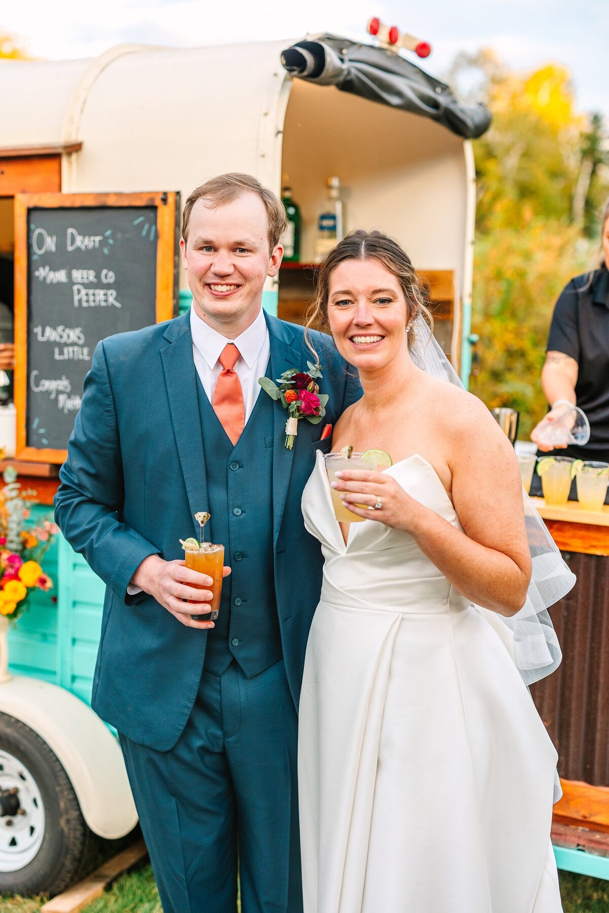 Live_Well_Farm_Colorful_Fall_Wedding_Harpswell_Maine_Photography_0078