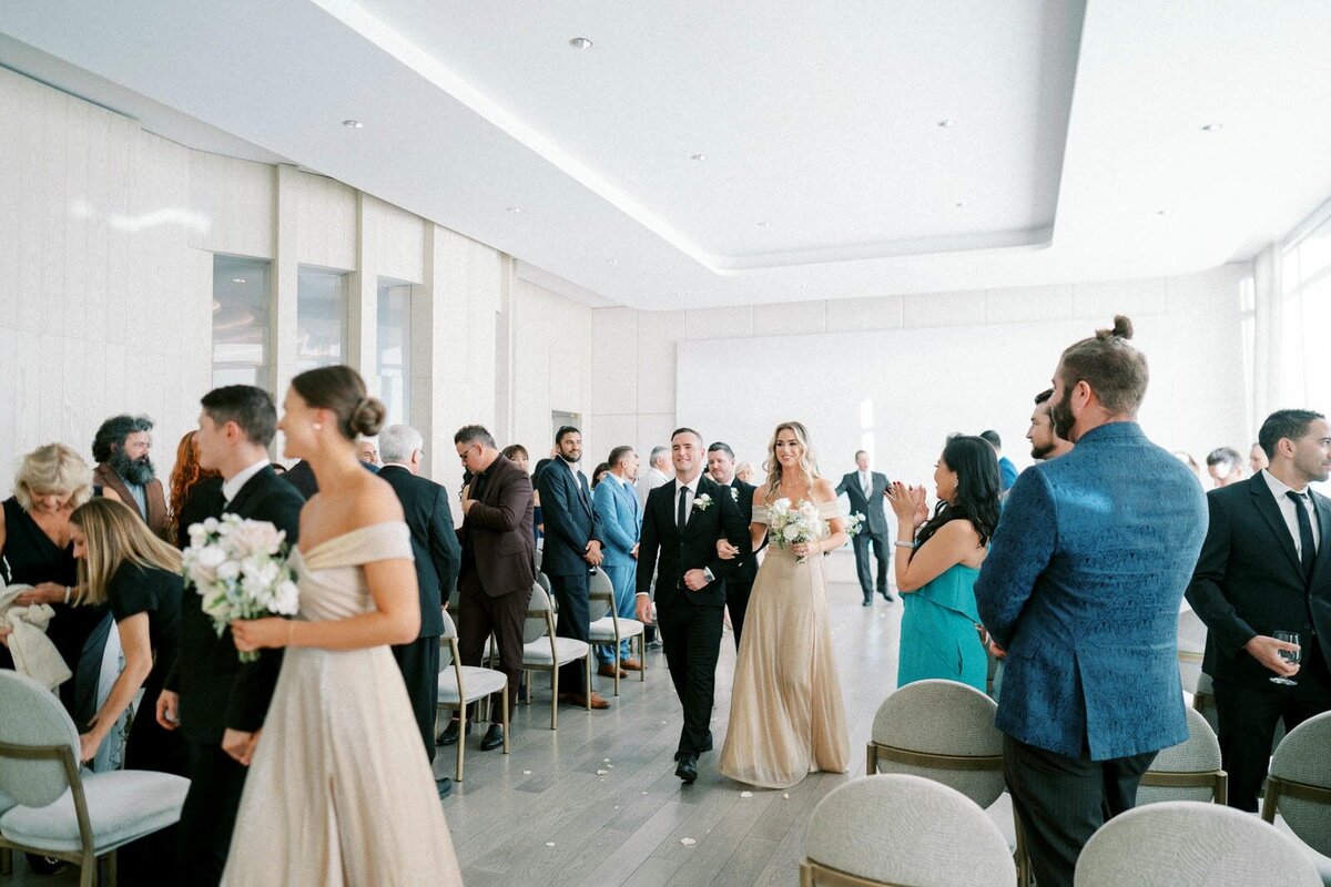 W9-Wedding-Photos-The-Pearle-Burlington-Lake-Ontario-Stephen-and-Oksana-2024-09-29-2500px-1148