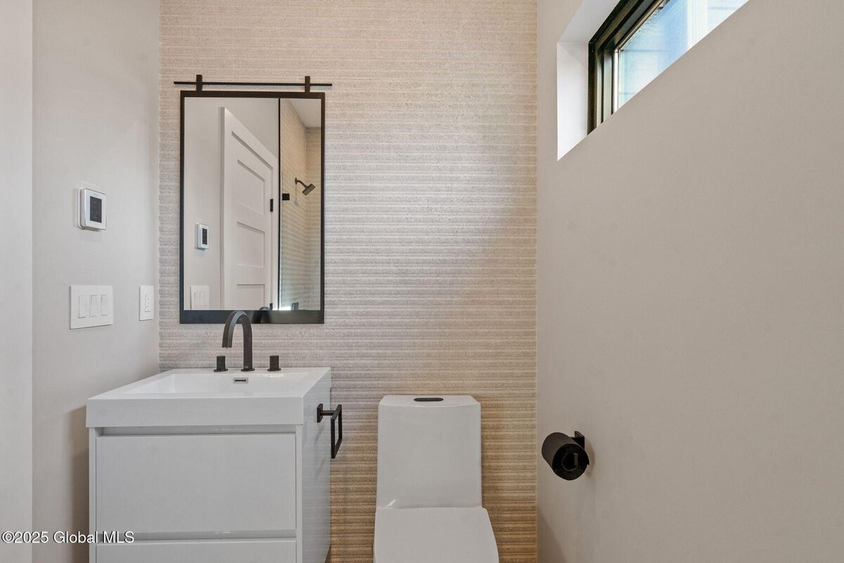 20250620180828477220000000-o