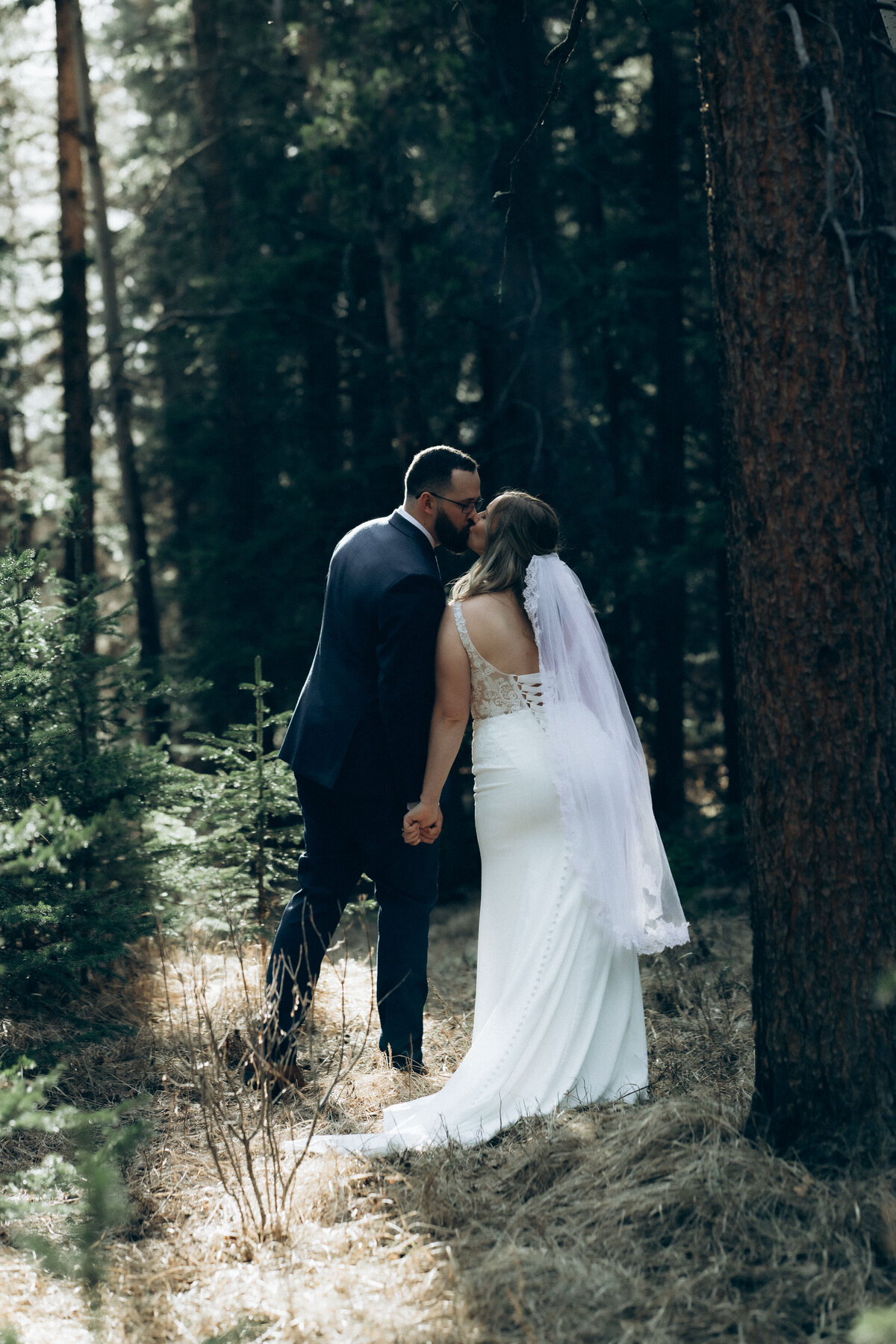 vpc-canmore-spring-elopement-68