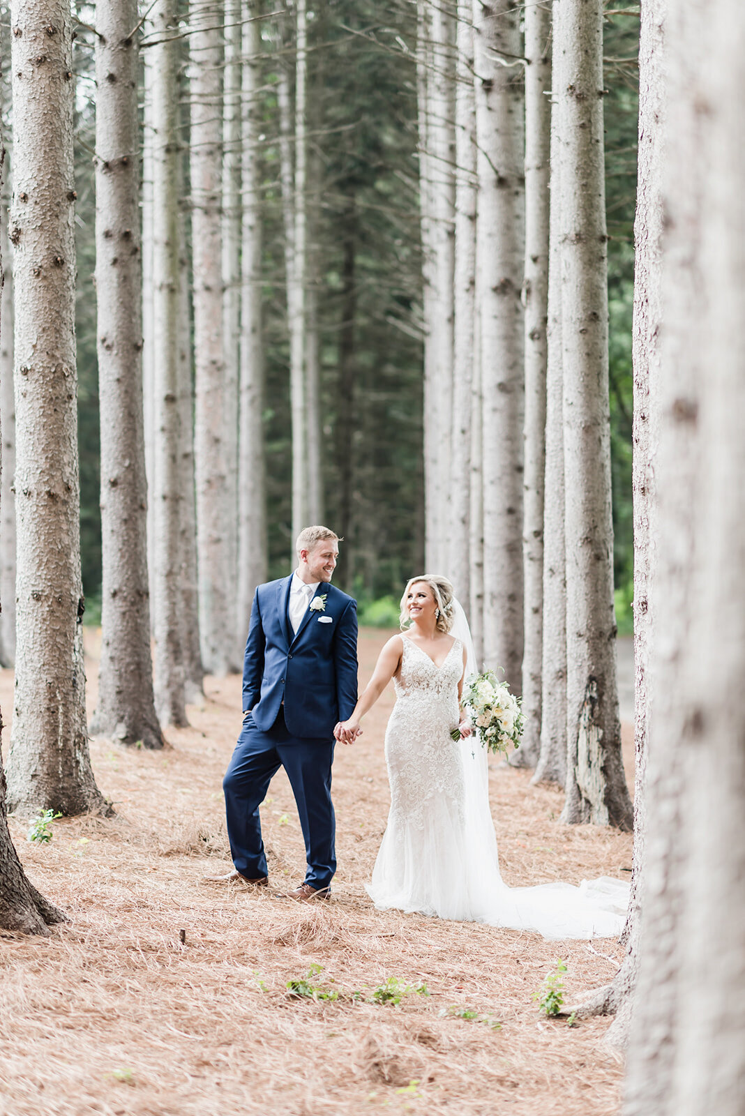 A chic black tie summer Shepherd's Hollow Golf Club Wedding