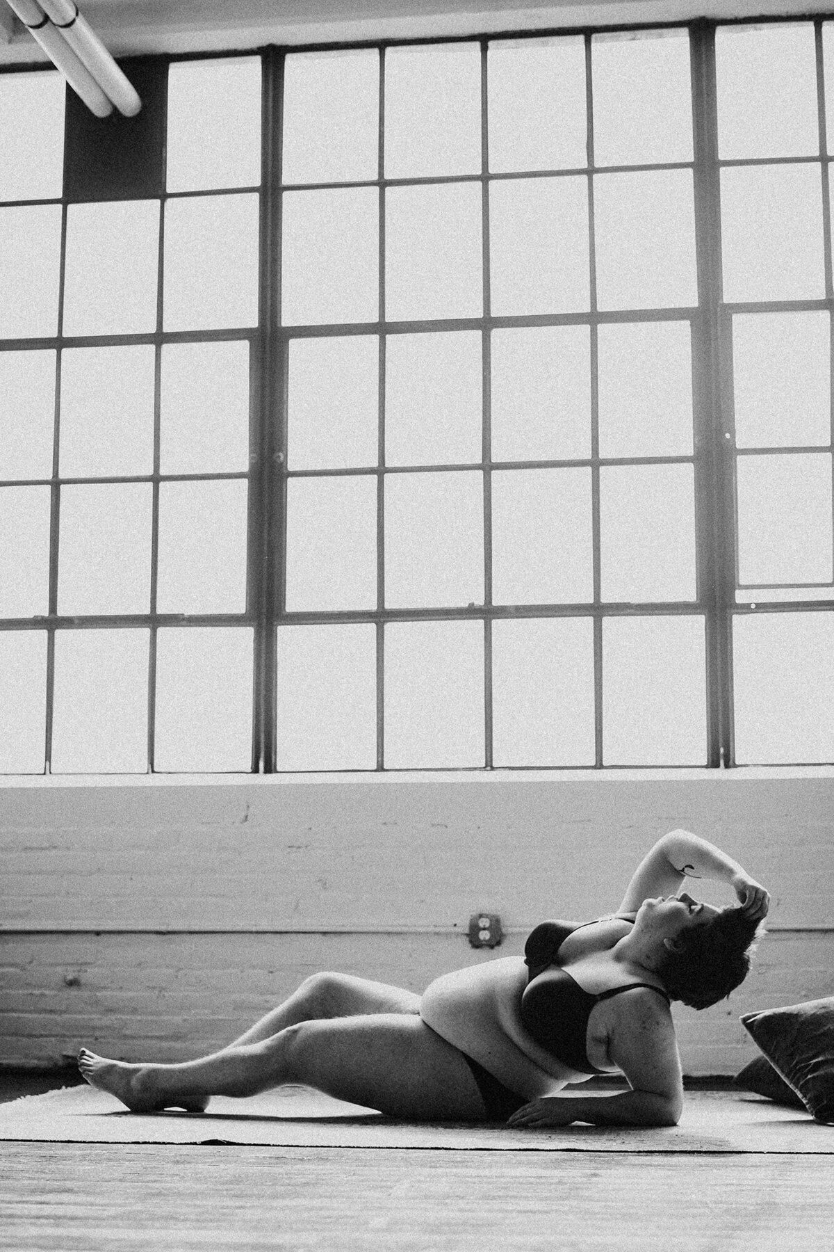 jaimie-nicole-krause-st-louis-Body-Fat-Positive-Boudoir-Photography_000
