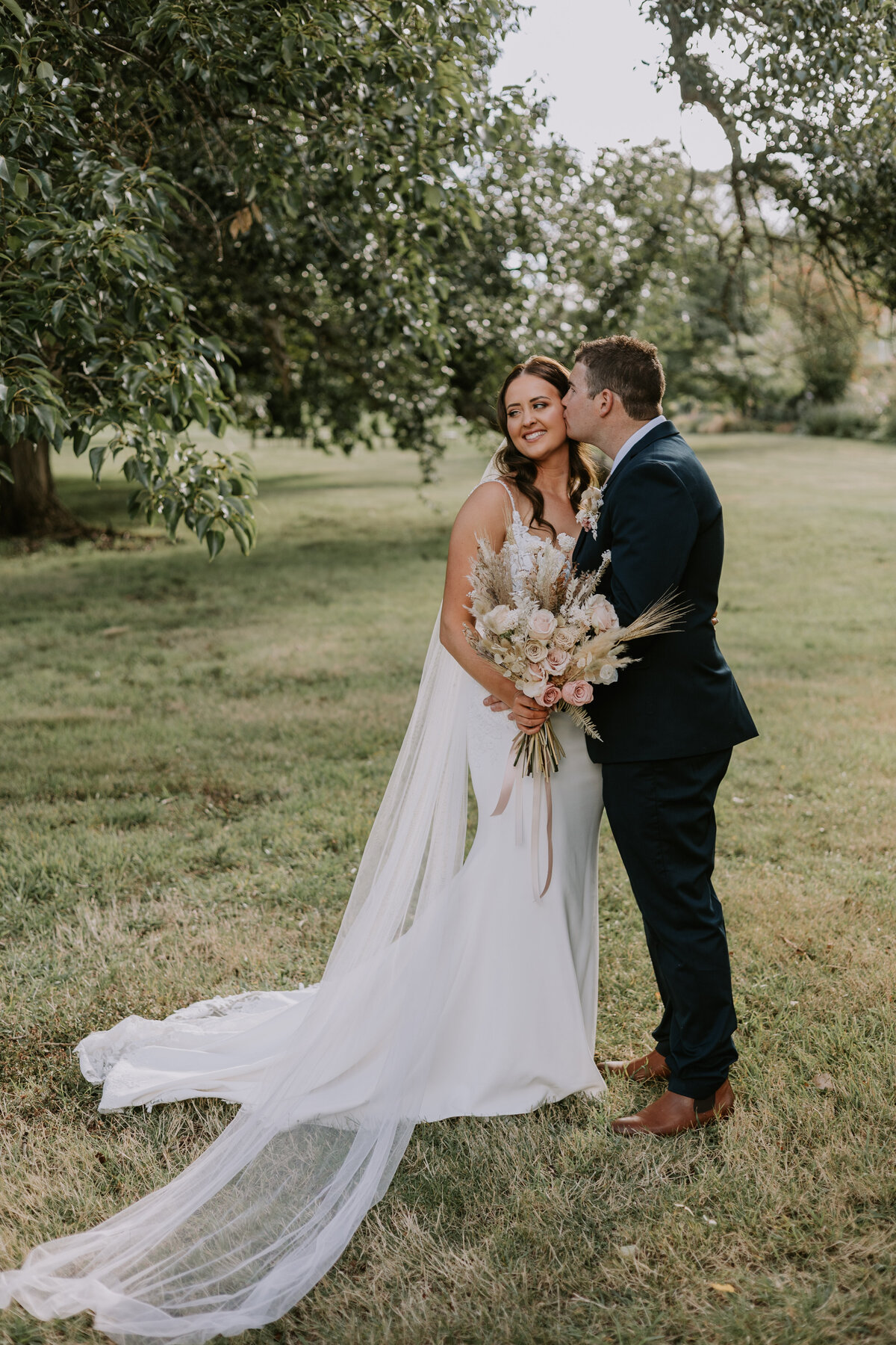 CENTRAL WEST WEDDING PHOTOGRAPHER PEAK WEDDING BATHURST15