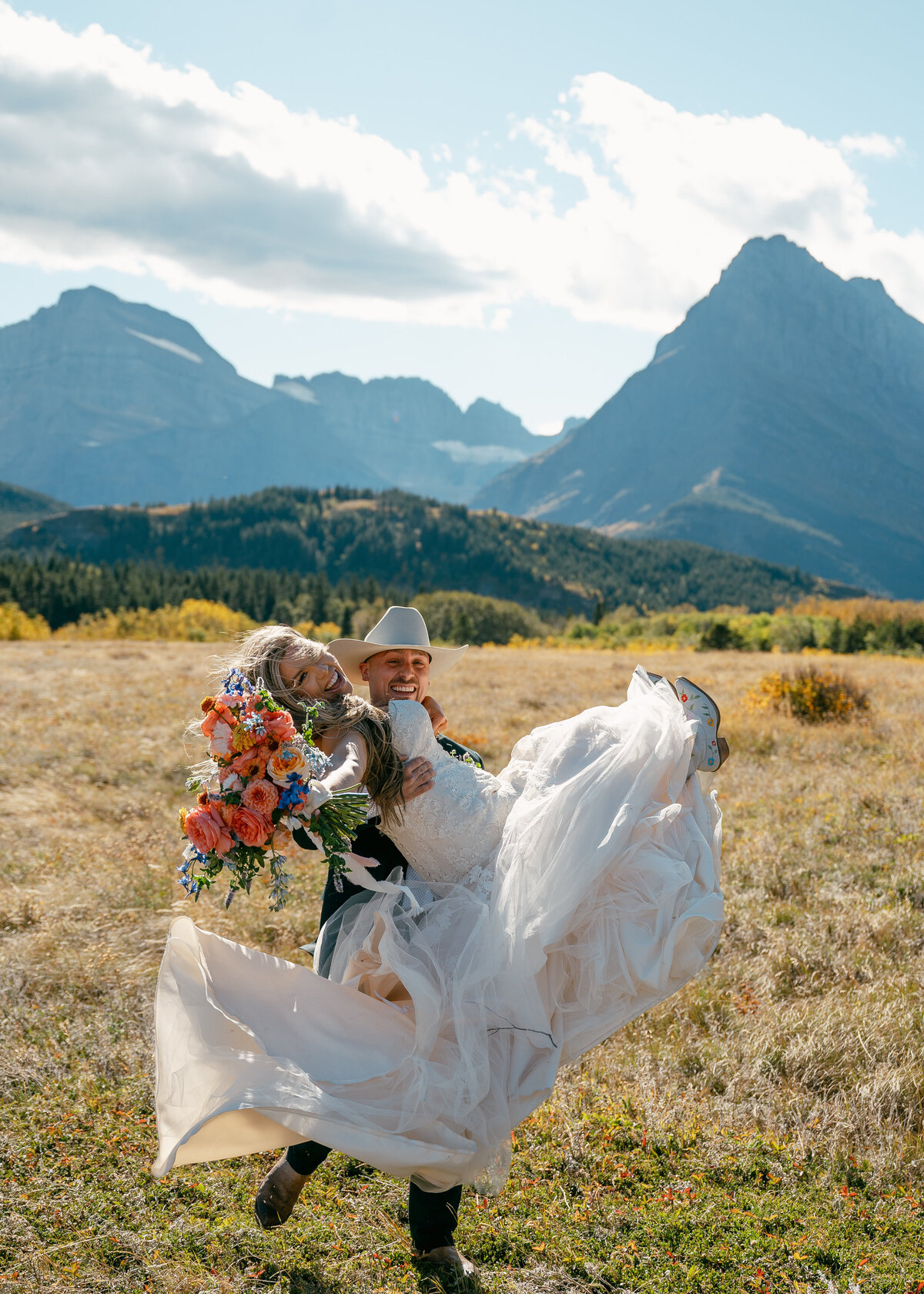 presley-gray-photo-boho-glacier-park-elopement-7875