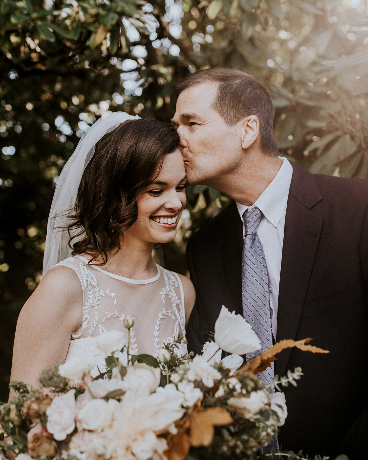 Hazelwood-Photo-Portland-wedding-photographer-crystal-springs-rhododendrum-garden003