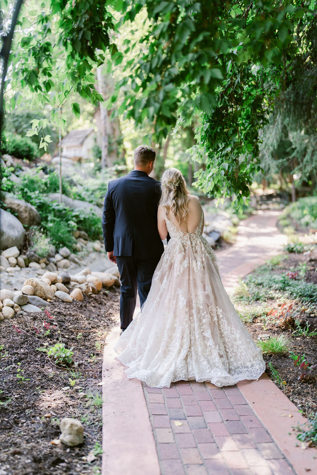 la-caille-summer-utah-mountain-wedding-pepper-nix-2112-1457