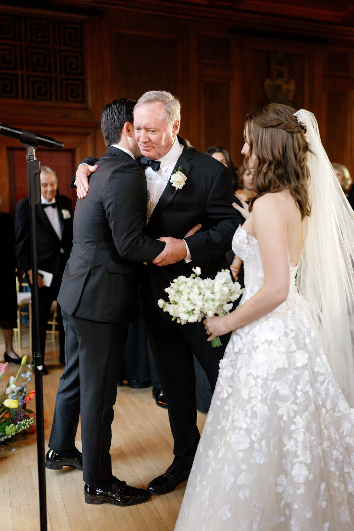 Aspen-Avenue-The-Berlez-Chicago-Wedding-Photographer-Clementine-Custom-Events-Racquet-Club-of-Chicago-Avant-Gardenia-Posh-Production-Cagen-Orchestra-Nika-Vaughan-BBJ-La-Tavola -Vogue-Editorial-High-Fashion-Fine-Art-Luxury-Journalism-159