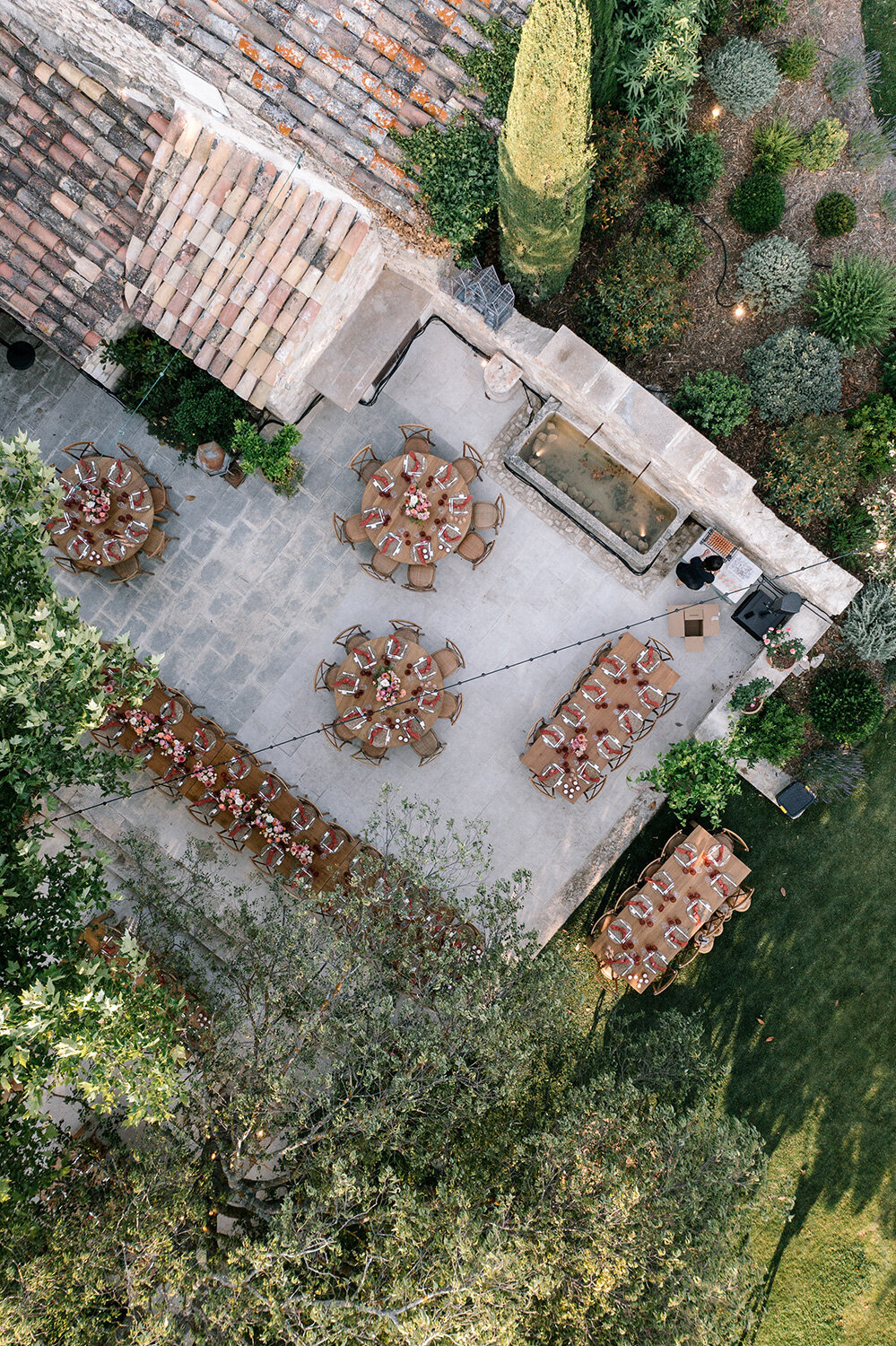 drone photo of wedding venue bastide de marie