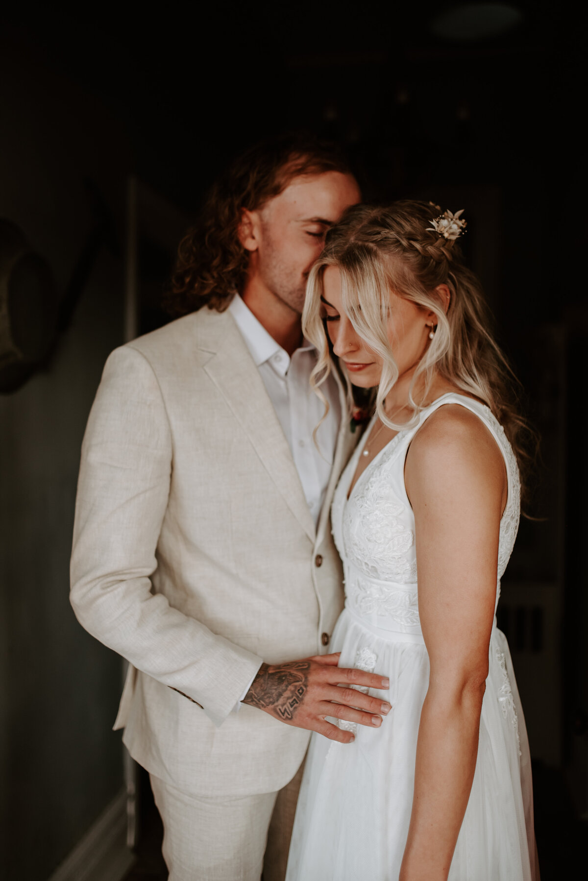 WAGGAWAGGAWEDDINGANDELOPEMENTPHOTOGRAPHY_015