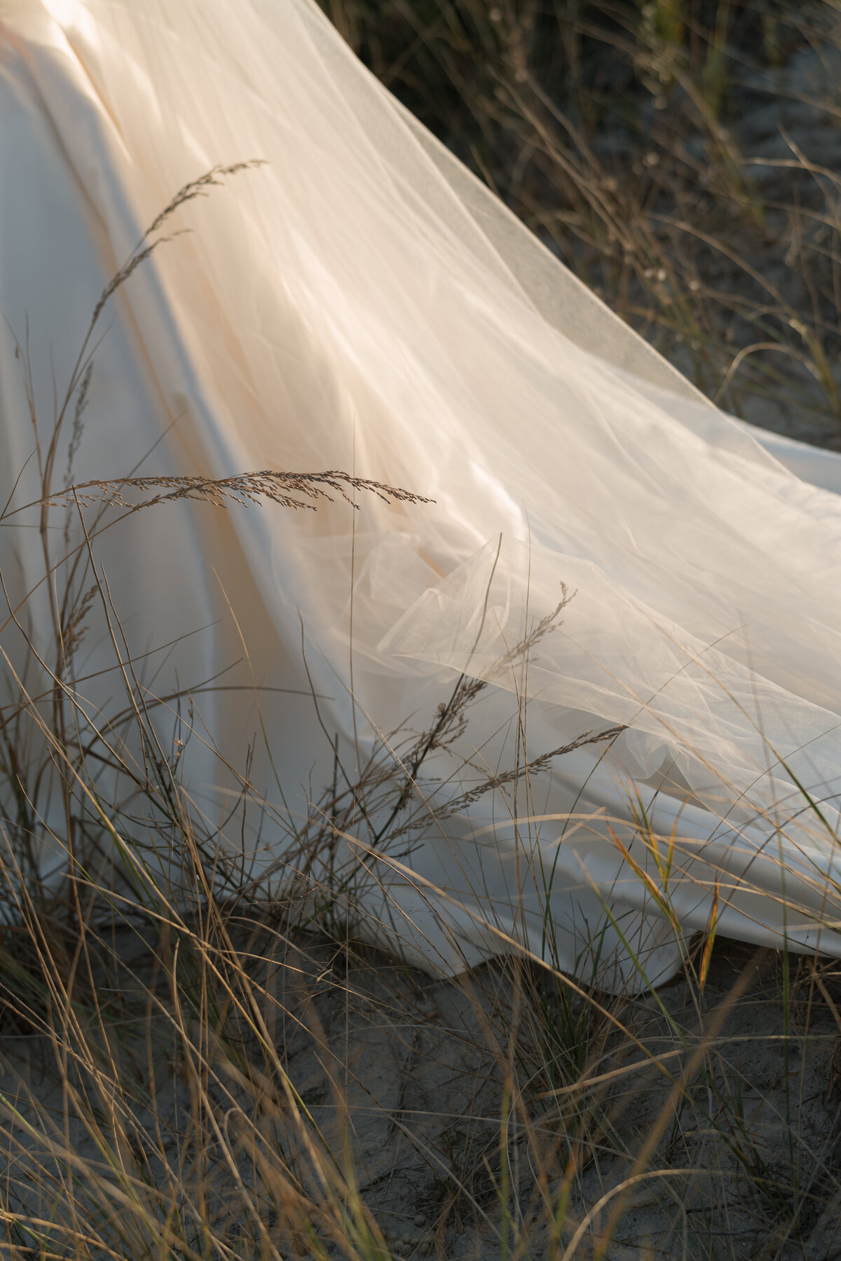 Grace & Ardor Co. East Coast Wedding Engagement Photography Pennsylvania New York City New Jersey Philadelphia Timeless Bold Art Direction Editorial Erin McGeever Cape May Beach Max Kranick-57