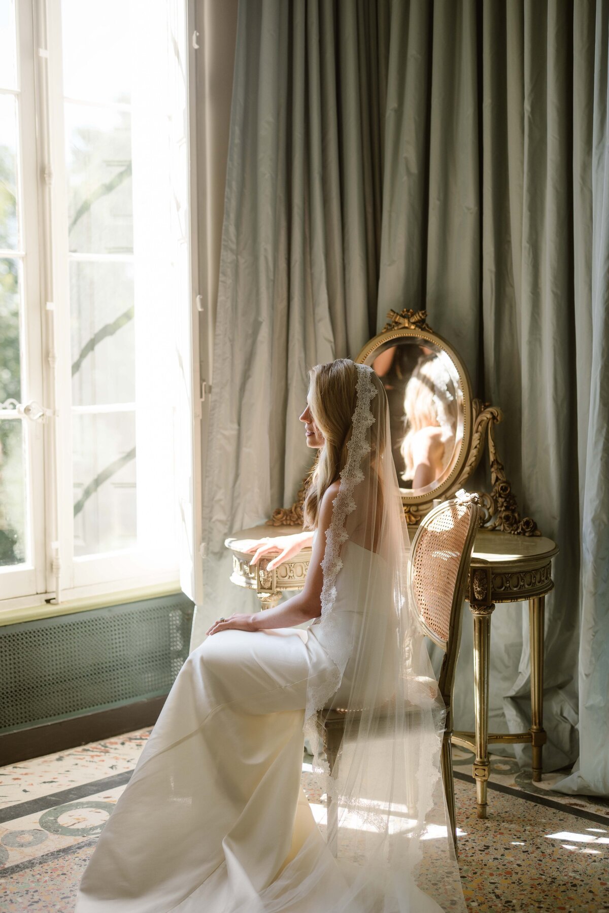Wedding_Photographer_Esther_Chateau_Martinay-8