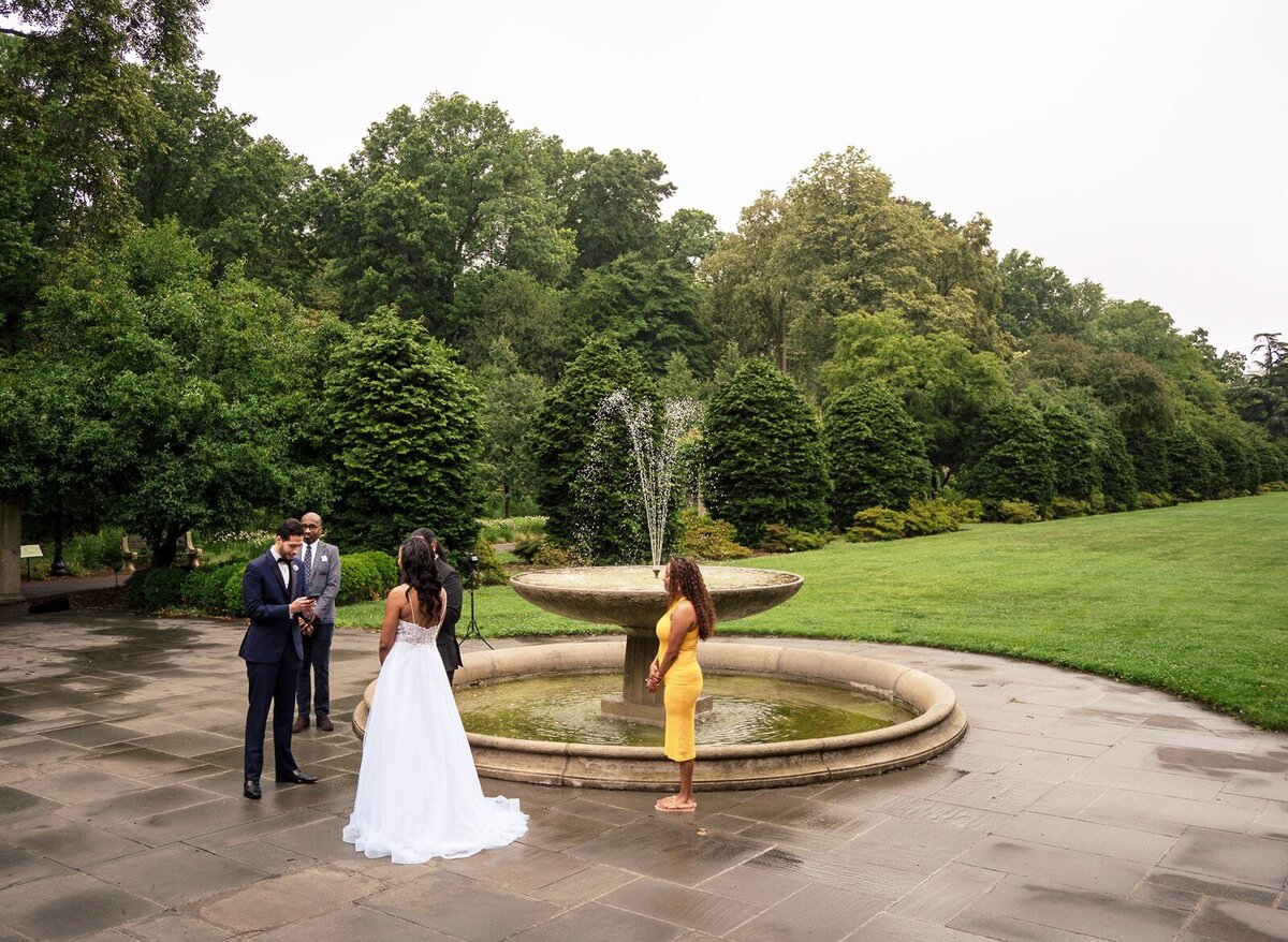 brooklyn-botanical-park-osborne-garden-vows-3