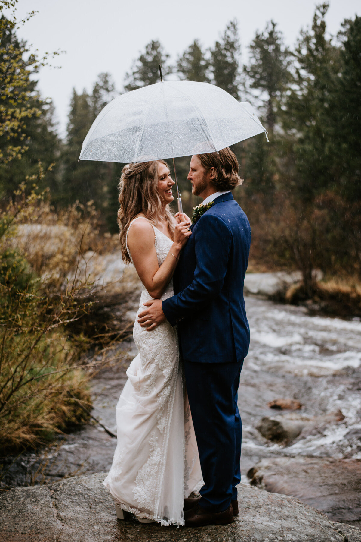 Sara + Lucas Sneak Peeks-27