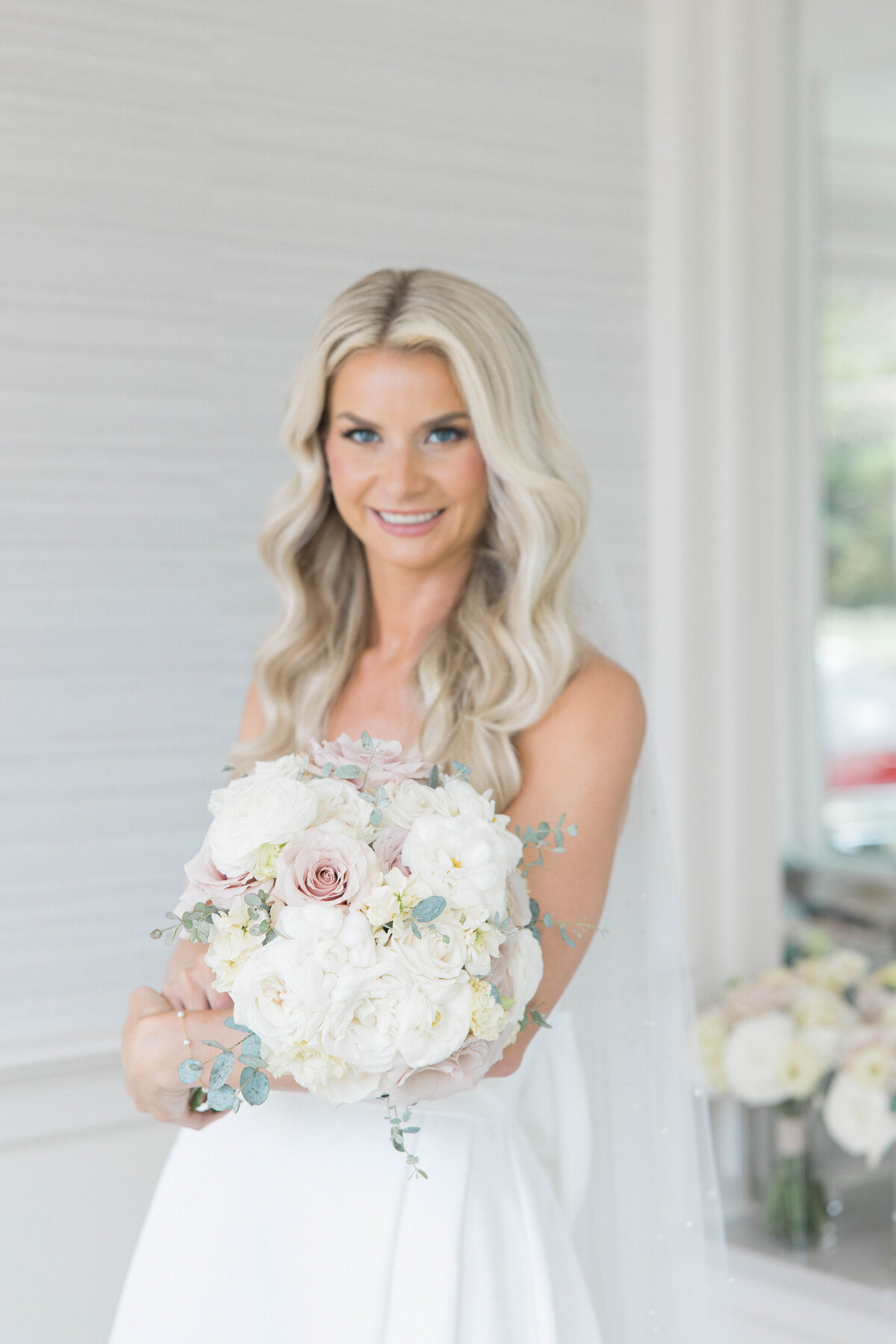 Molly Sue Photography Wedding at The Mill Lakeside Manor10