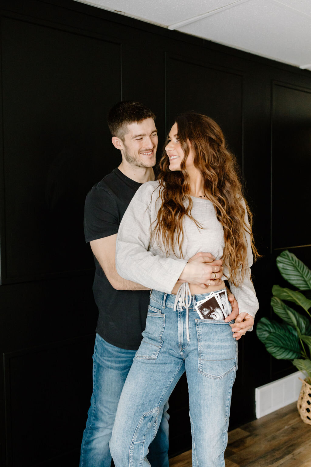 christina_ney_photography_wedding_engagement_lifestyle_photographer_dubuque_iowa_wedding_planning_assistance_adventurous_bold_laidback Family Photography84