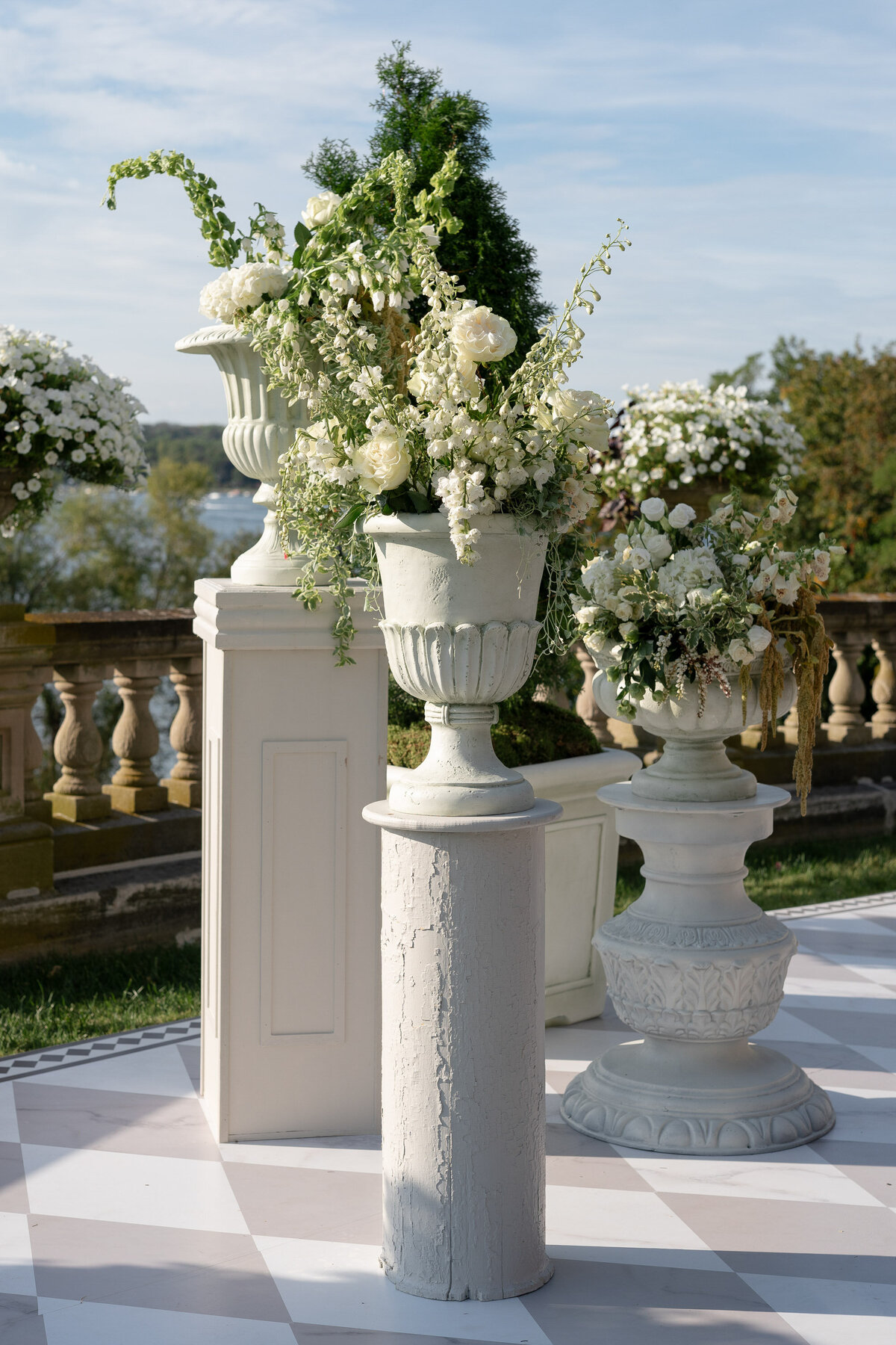 golden hour champagne ivory stone manor wedding lake geneva-42