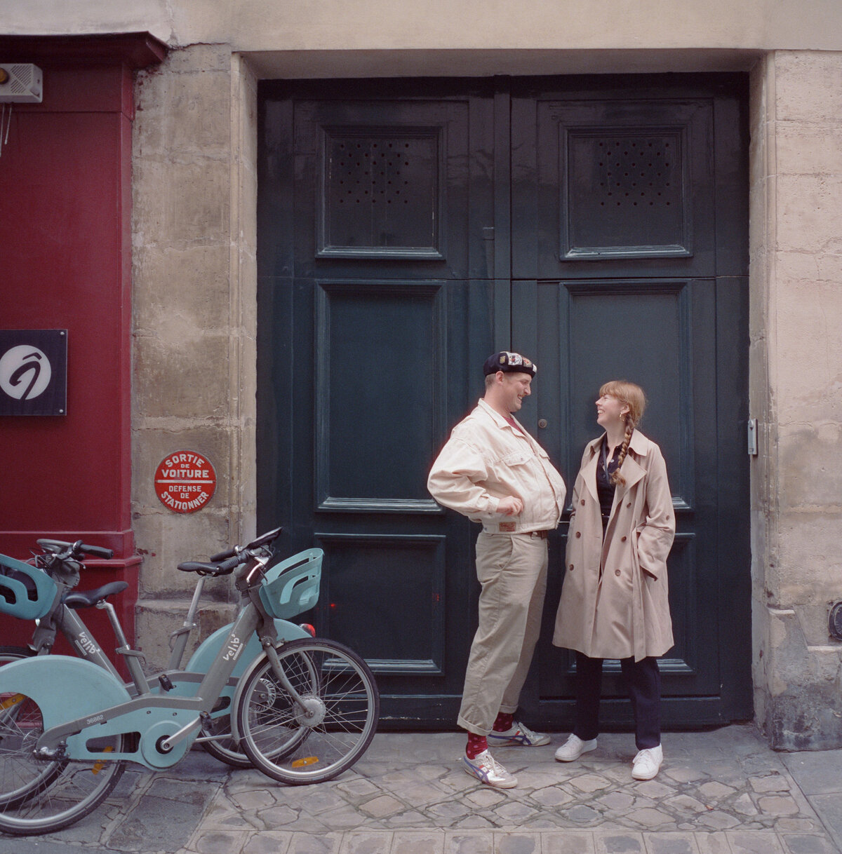 Paris-Elopement-35mm-Film-Briars-Atlas-4482