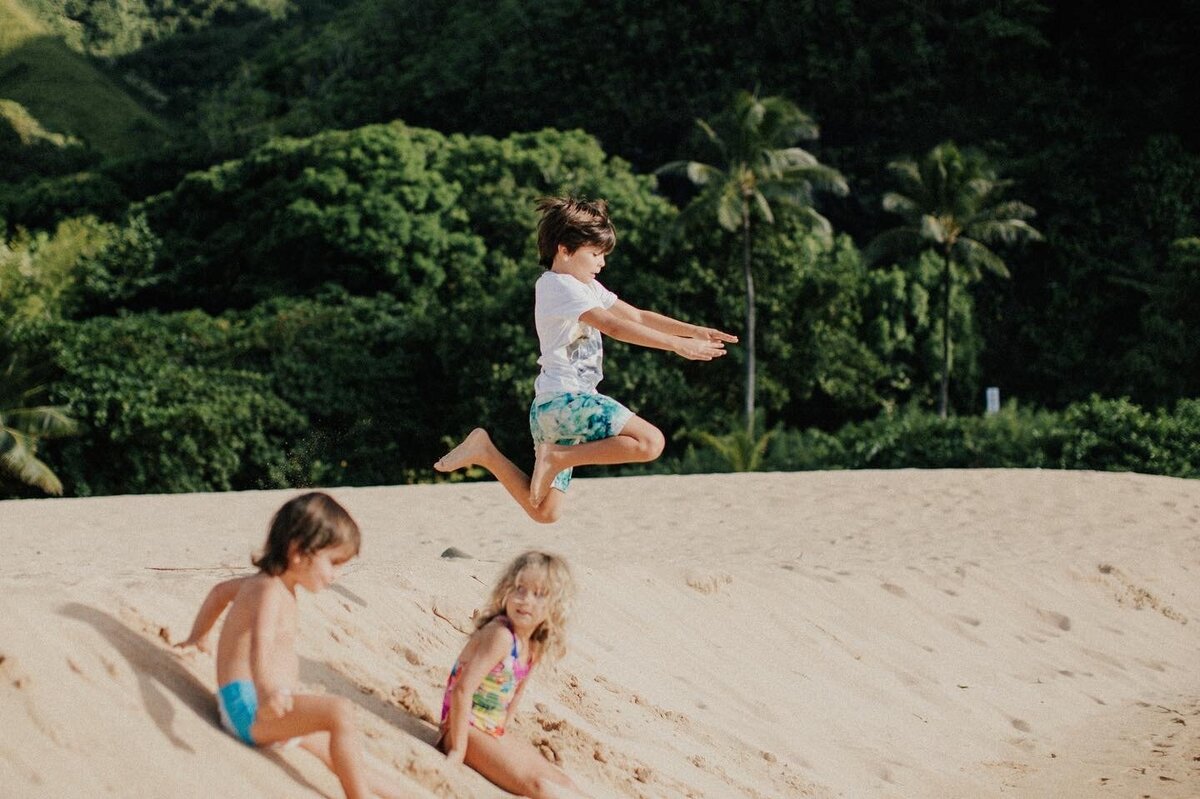 CDFAD31B-615F-41EB-9D68-EA11640C4F7A