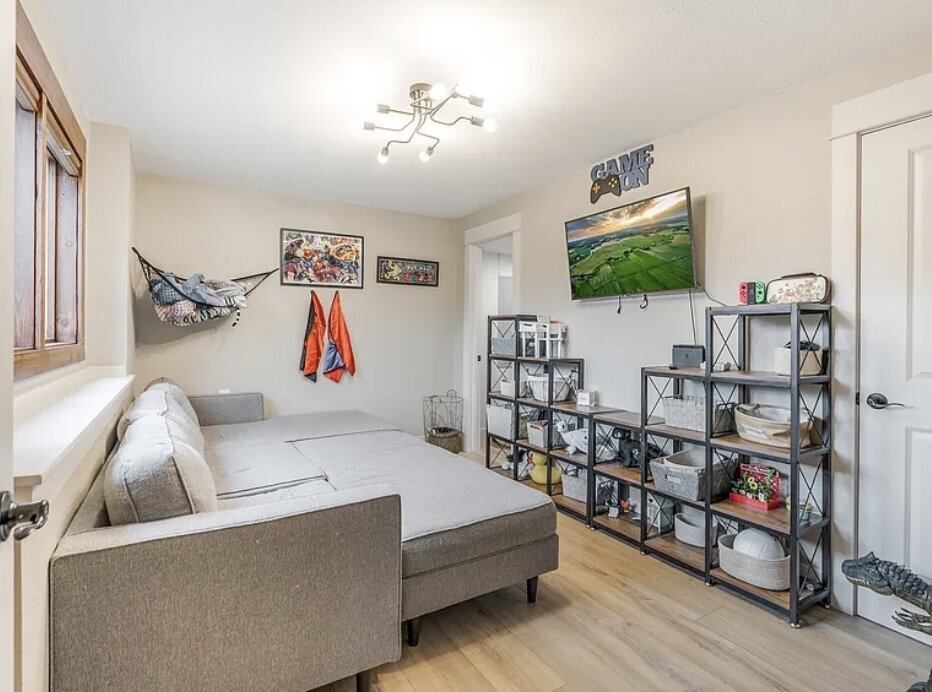 Image 10-23-25 at 12.40 PM (2)