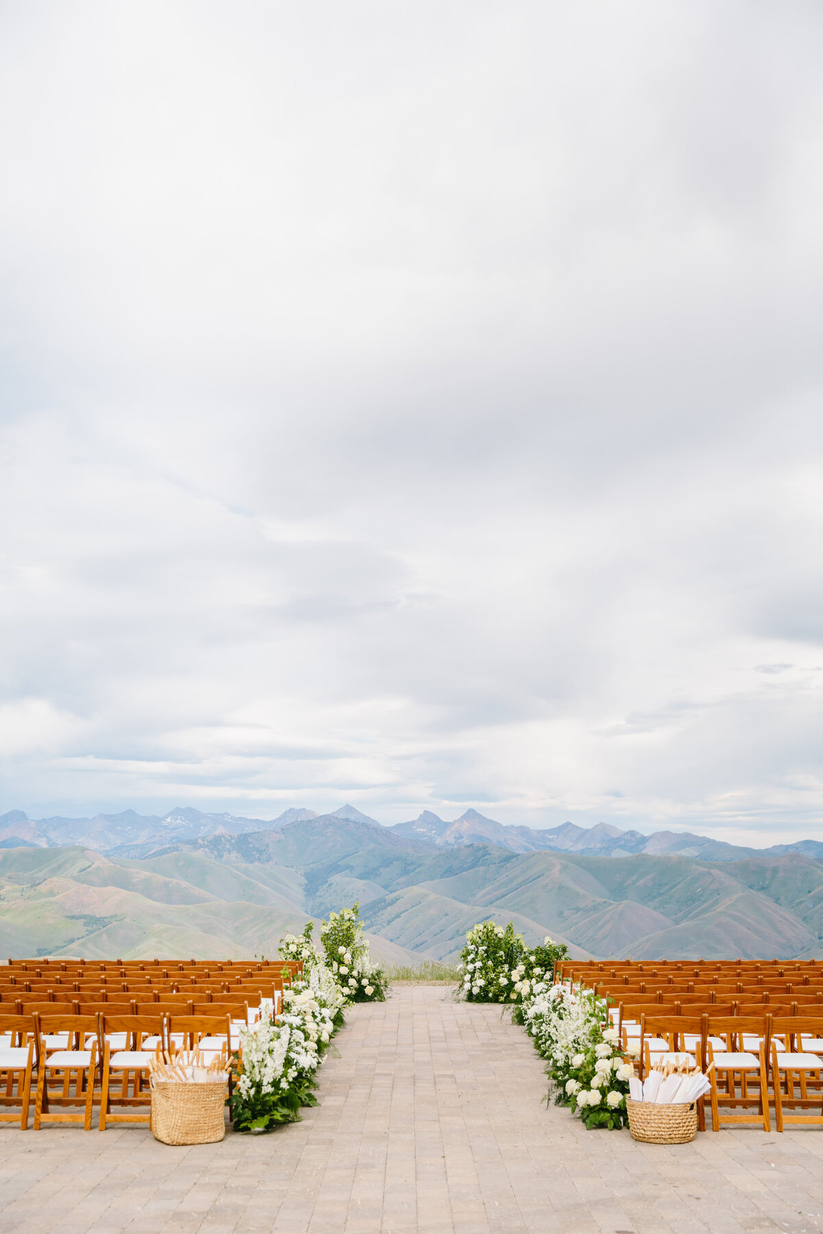 Best California Wedding Photographer-Main Images-Vertical-Jodee Friday & Co-129