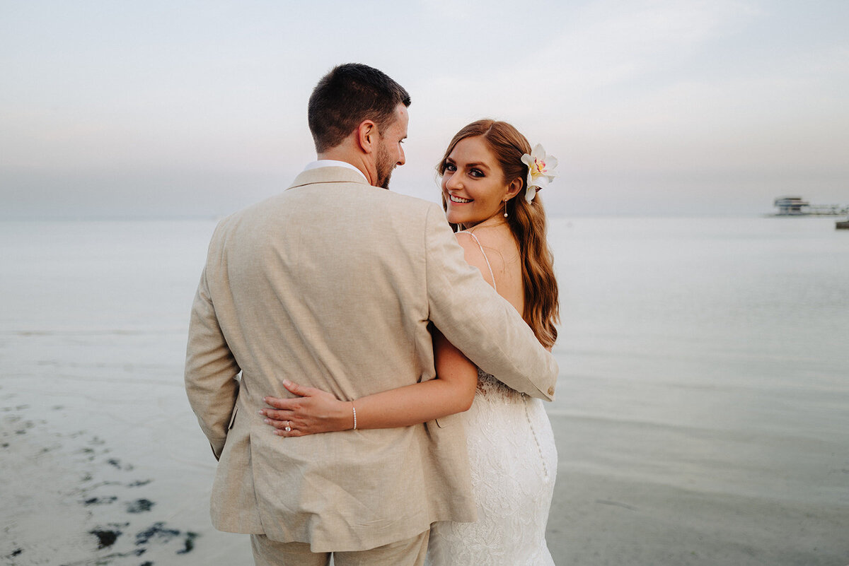 mcneile-photographer-best-places-to-elope-gizella-kopsick-park-chantilly-chic-celebrations-22