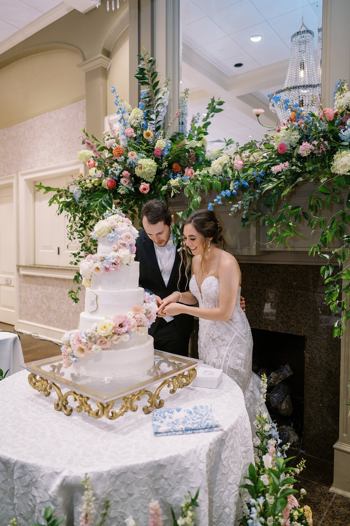 Lauren + John - Burrit on the Mountain Wedding - Reception-142