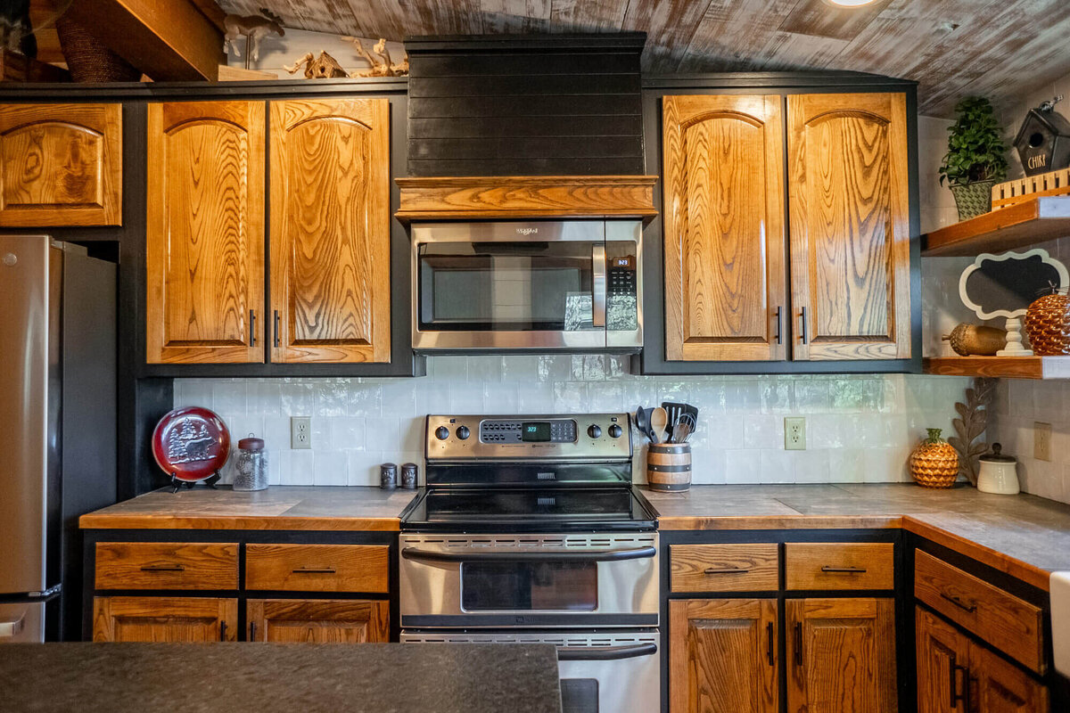 wolf-pen-gap-cabin-big-timber-lodge-25