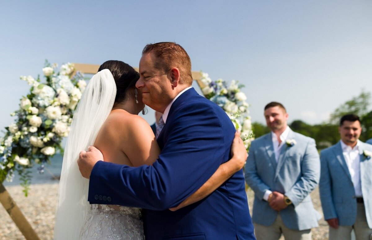 JaclynAustinOceanviewofNahantBostonWeddingBostonWeddingPhotographerNewEnglandWeddingPhotographyTruetoColorEditorialCinematicSymulaMediaGroup20251-10 Large