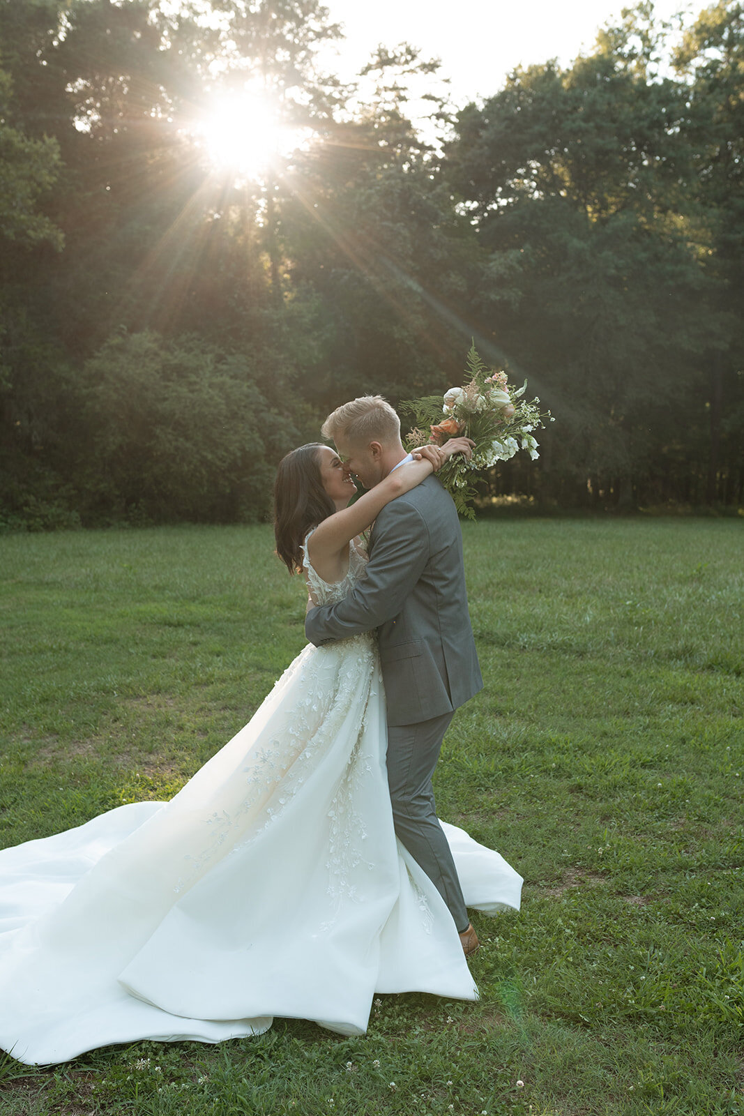 J+J-July 22 Styled Shoot-Maggie Dunn Photography-346