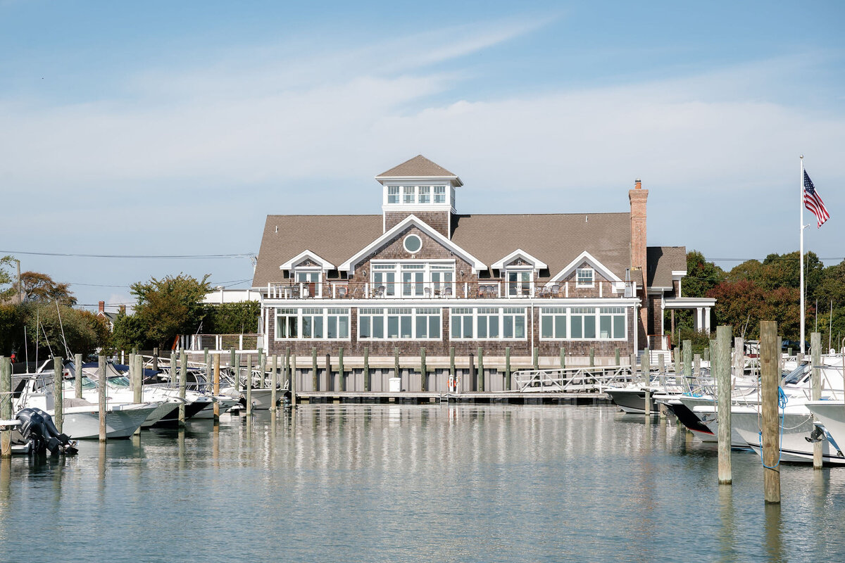 Peconic Bay Yacht Club Wedding by Lisa Blanche Photography
