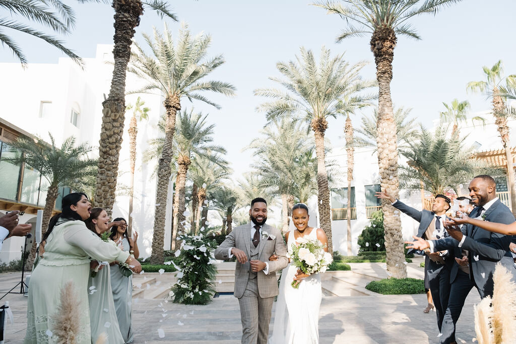 rock-your-event-wedding-styling-planner-designer-dubai-UAE-modern-black-white-green-elegant-celebration