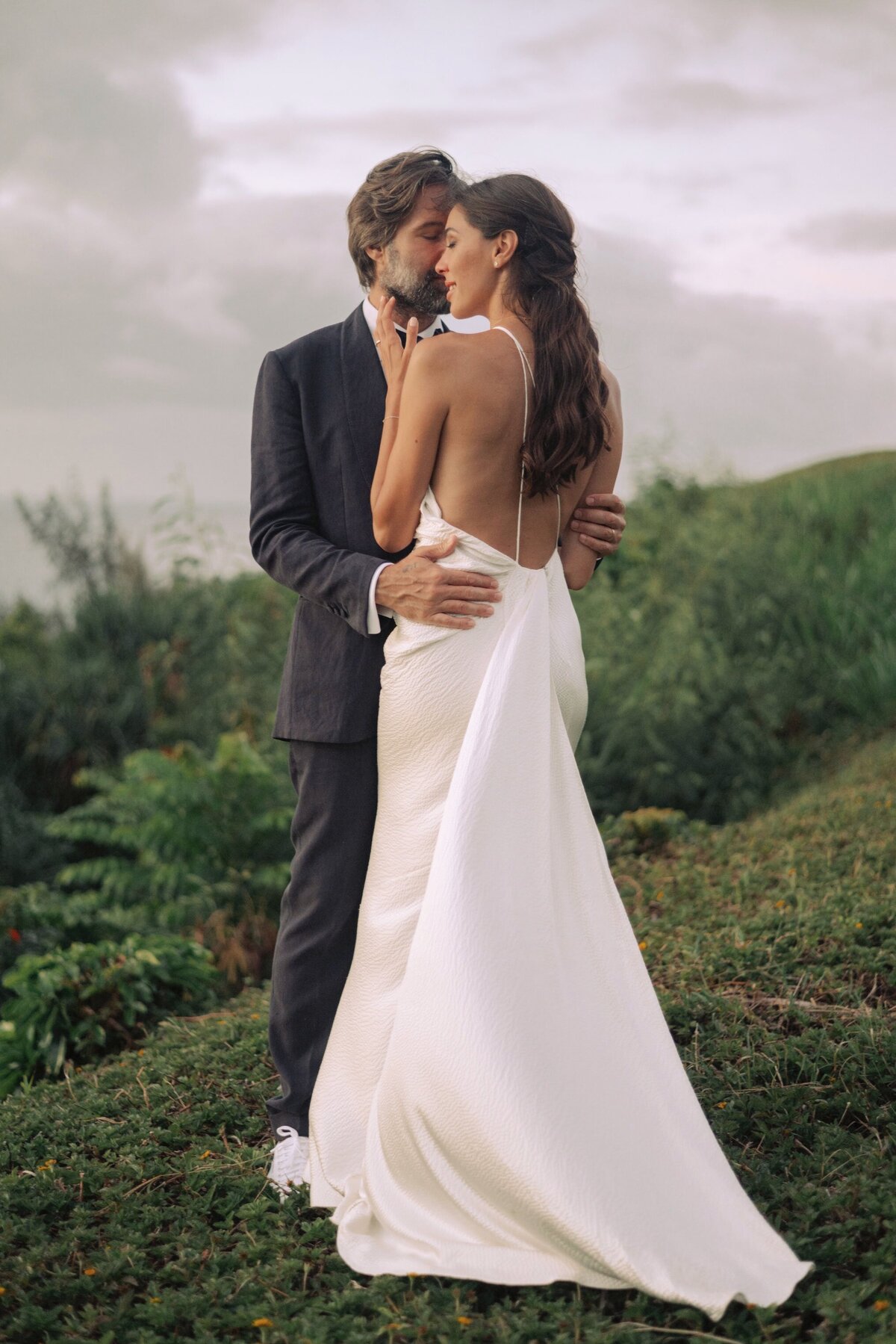 1_hotel_hanalei_elopement_pictures48