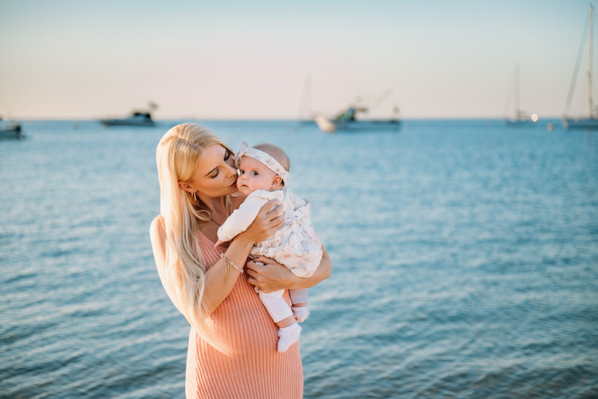Mother-daughter photo at the beach during a family phtoshoot