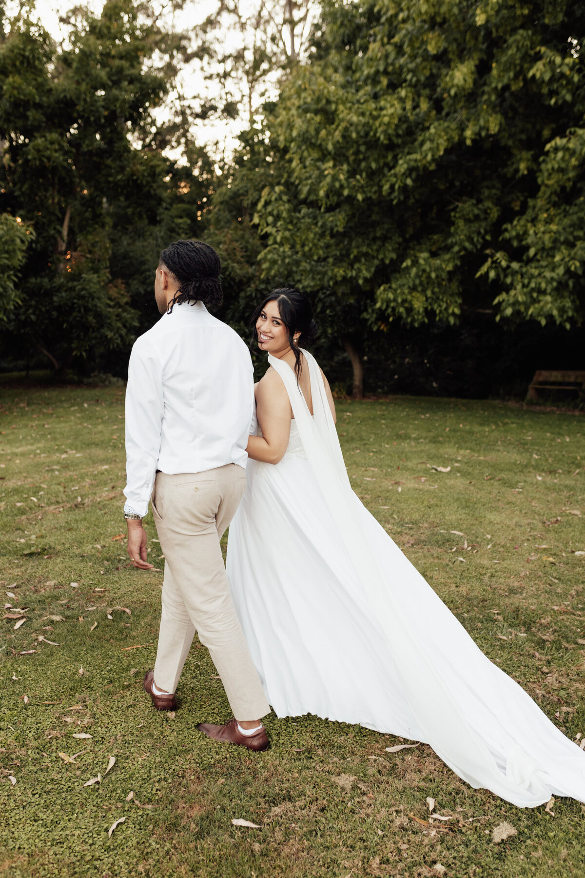 SNEAK PEEKS-4353
